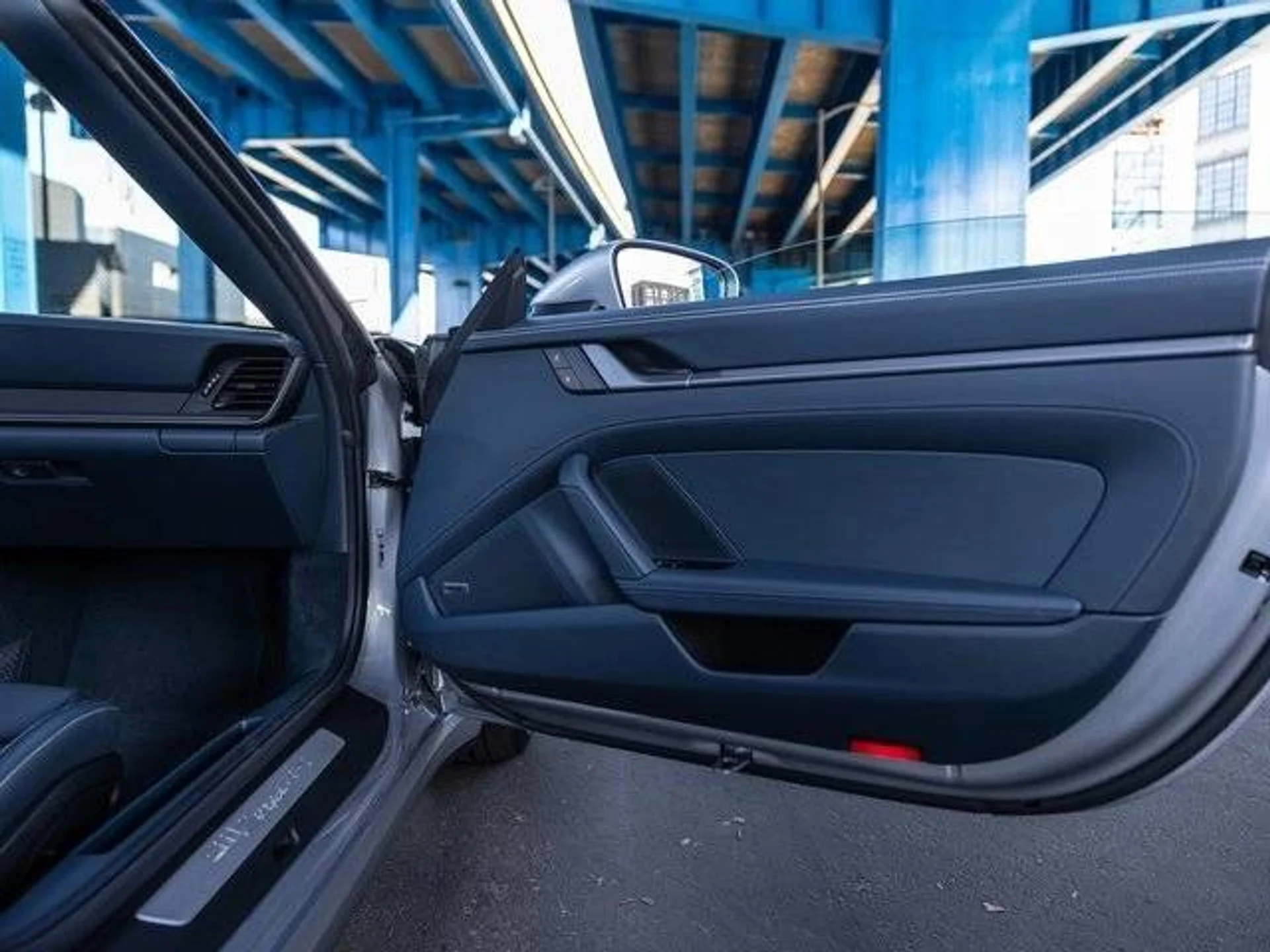 mph025_632533031_26_5e9b3cb6af