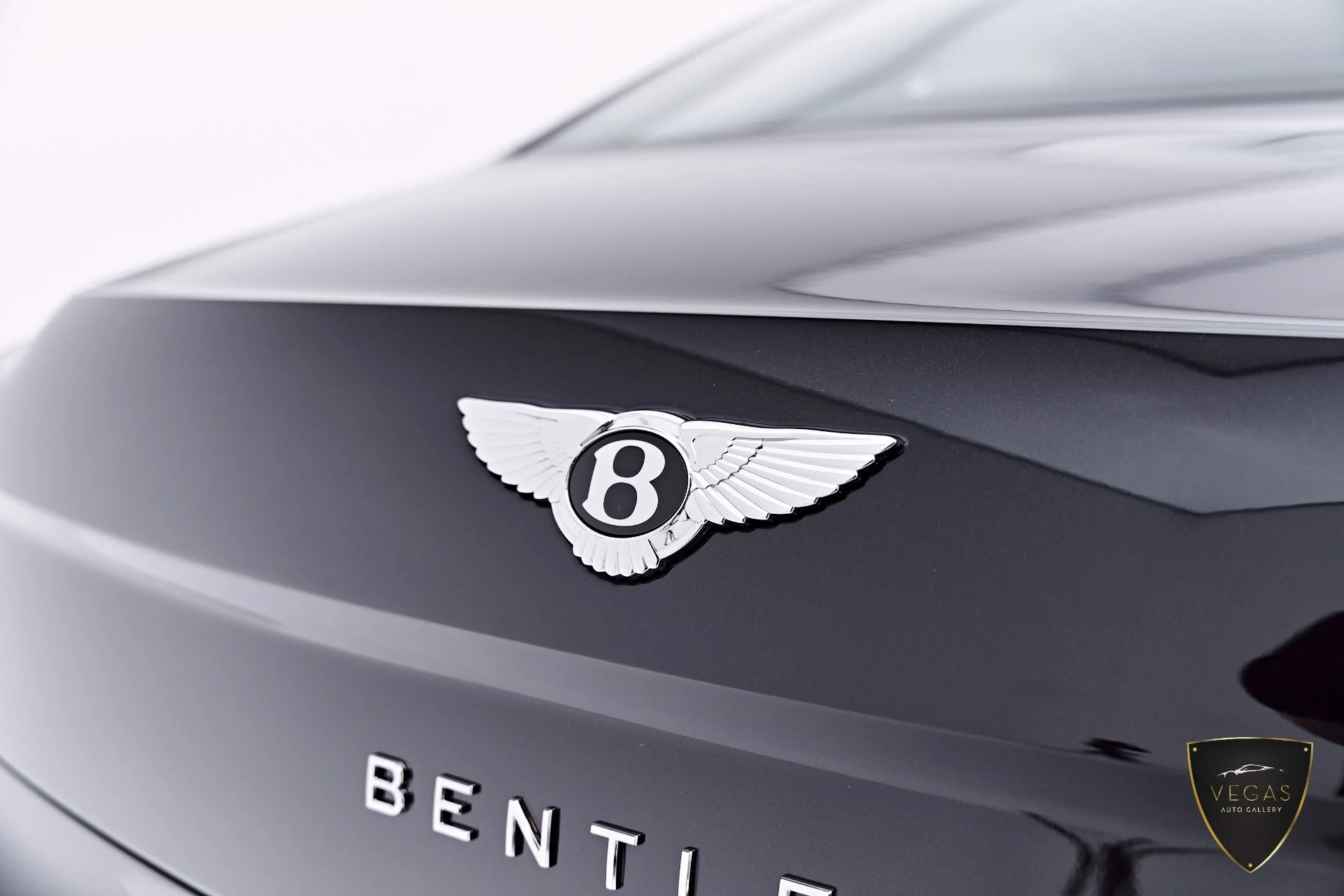 mph025_638404409_Used_2022_Bentley_Flying_Spur_V8_1782495062_9b8f383f6a
