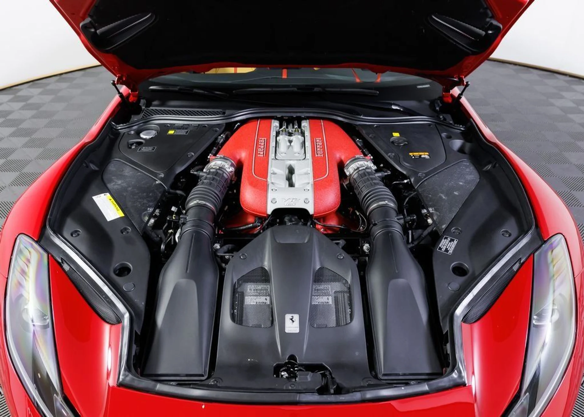 mph025_640404217_4411ae9bd97ddaaa361619c03440e374_5b4103b595