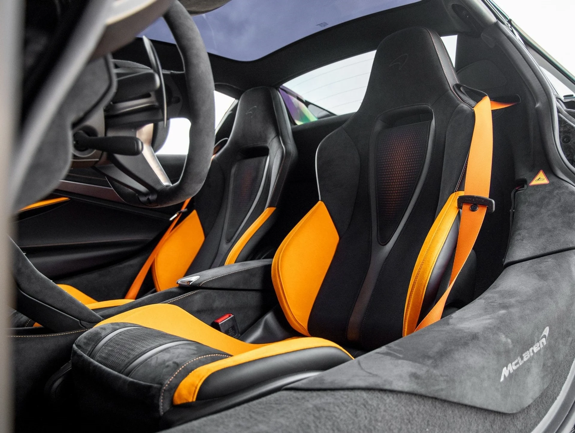 mph025_640948819_26_d8617f3d88