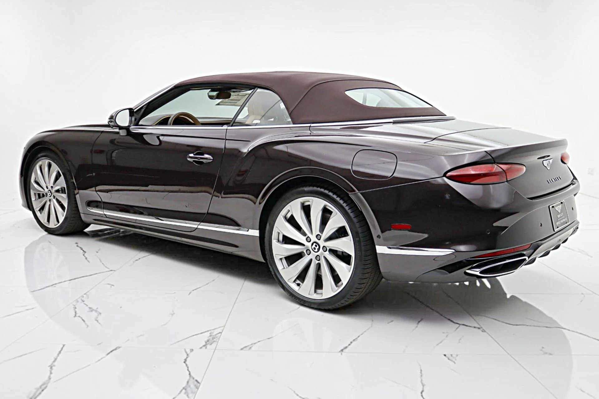 mph025_641265435_New_2026_Bentley_Continental_GTC_55fc610c1b
