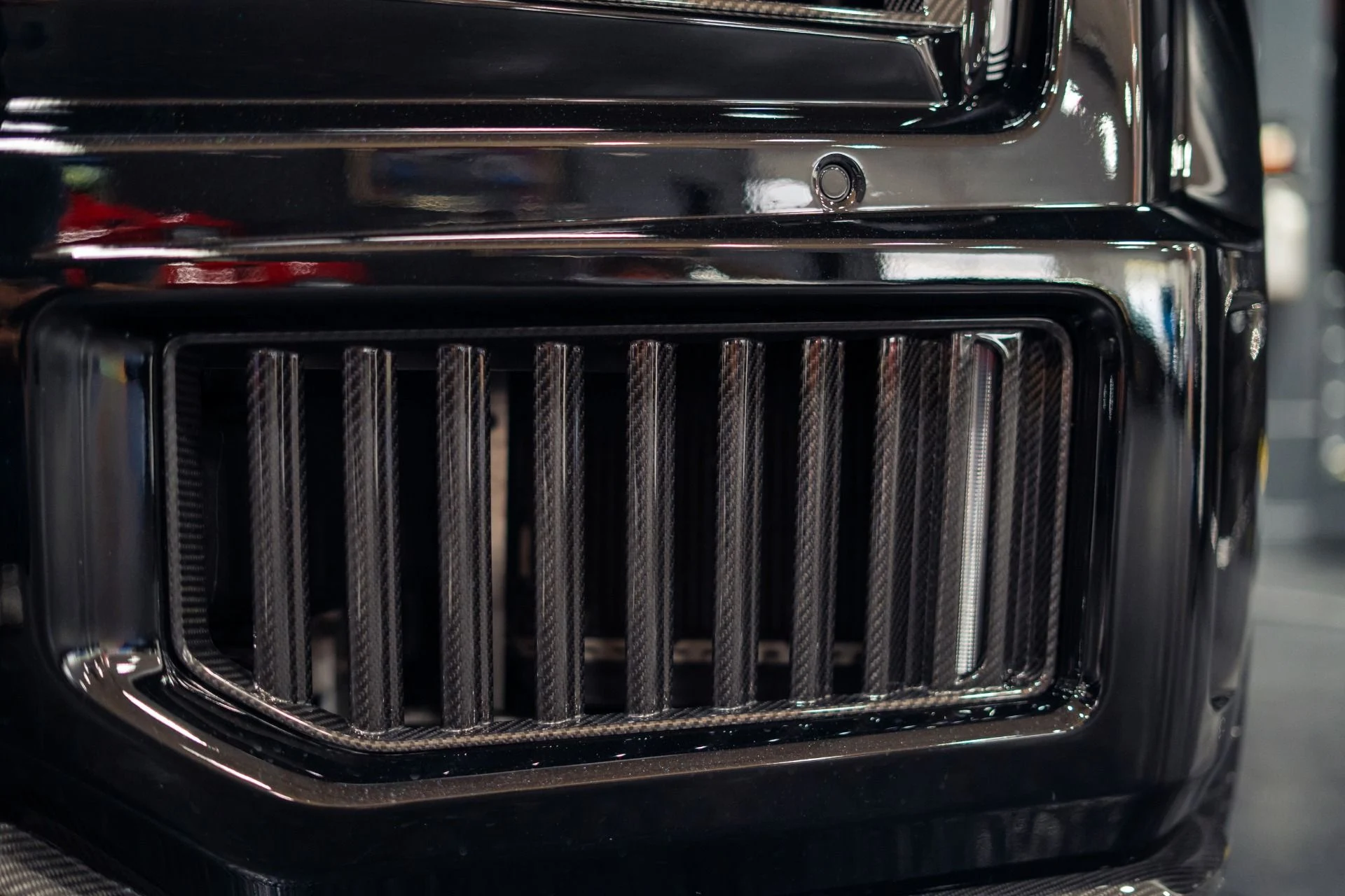 mph025_646098145_Used_2022_Rolls_Royce_Black_Badge_Cullinan_500_K_MSRP_Urban_Widebody_Body_1783997943_033810390d