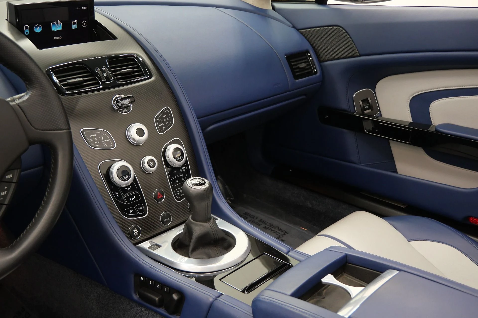 mph025_652638887_Used_2017_Aston_Martin_Vantage_Roadster_7_Speed_Manual_Limited_1_of_100_for_the_USA_1765816519_5fa77ae31f