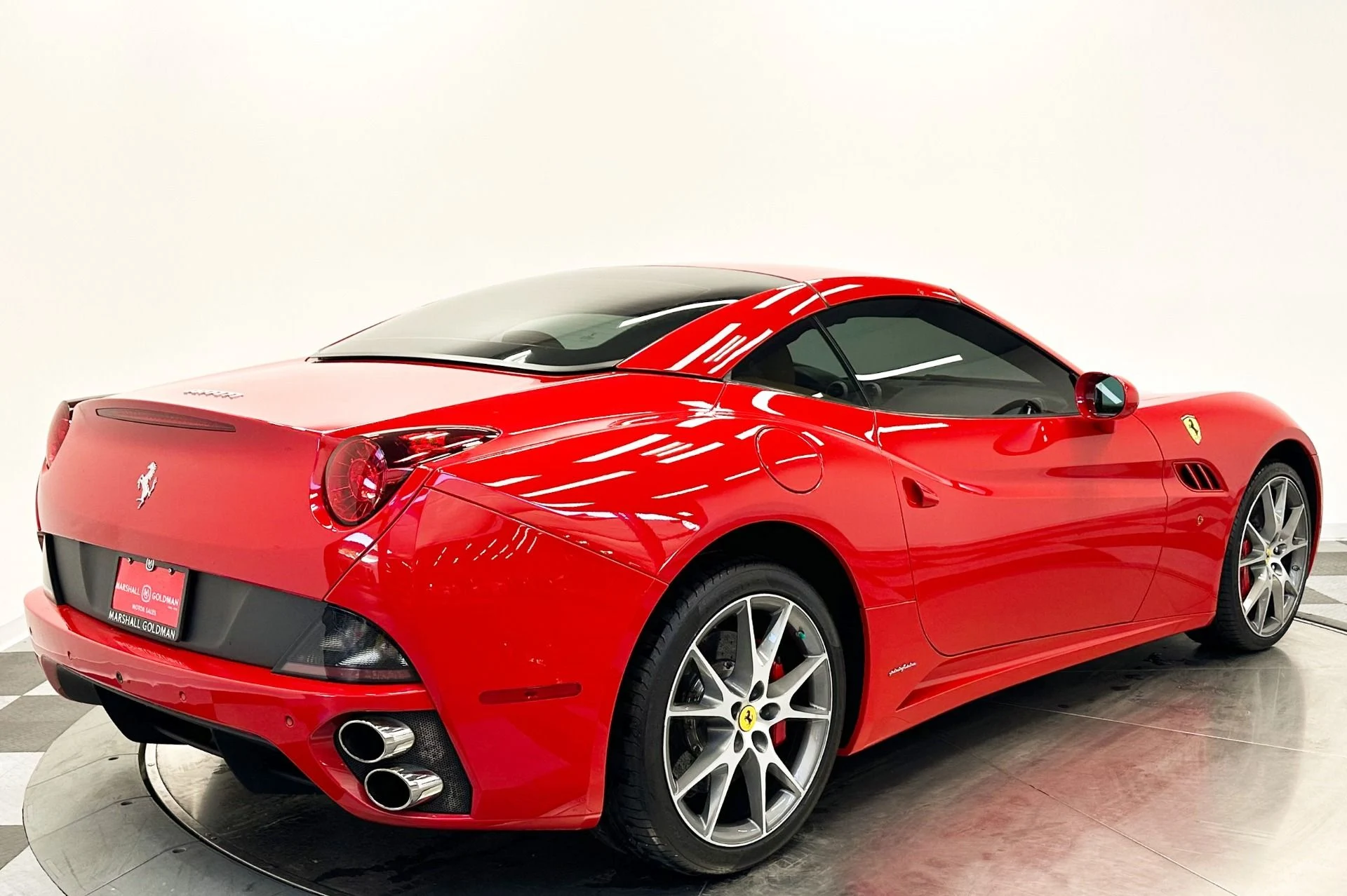 mph025_654047222_Used_2013_Ferrari_California_Daytona_Seats_Forged_Wheels_Extended_Beige_Leather_1771614841_0e3a49e1ad