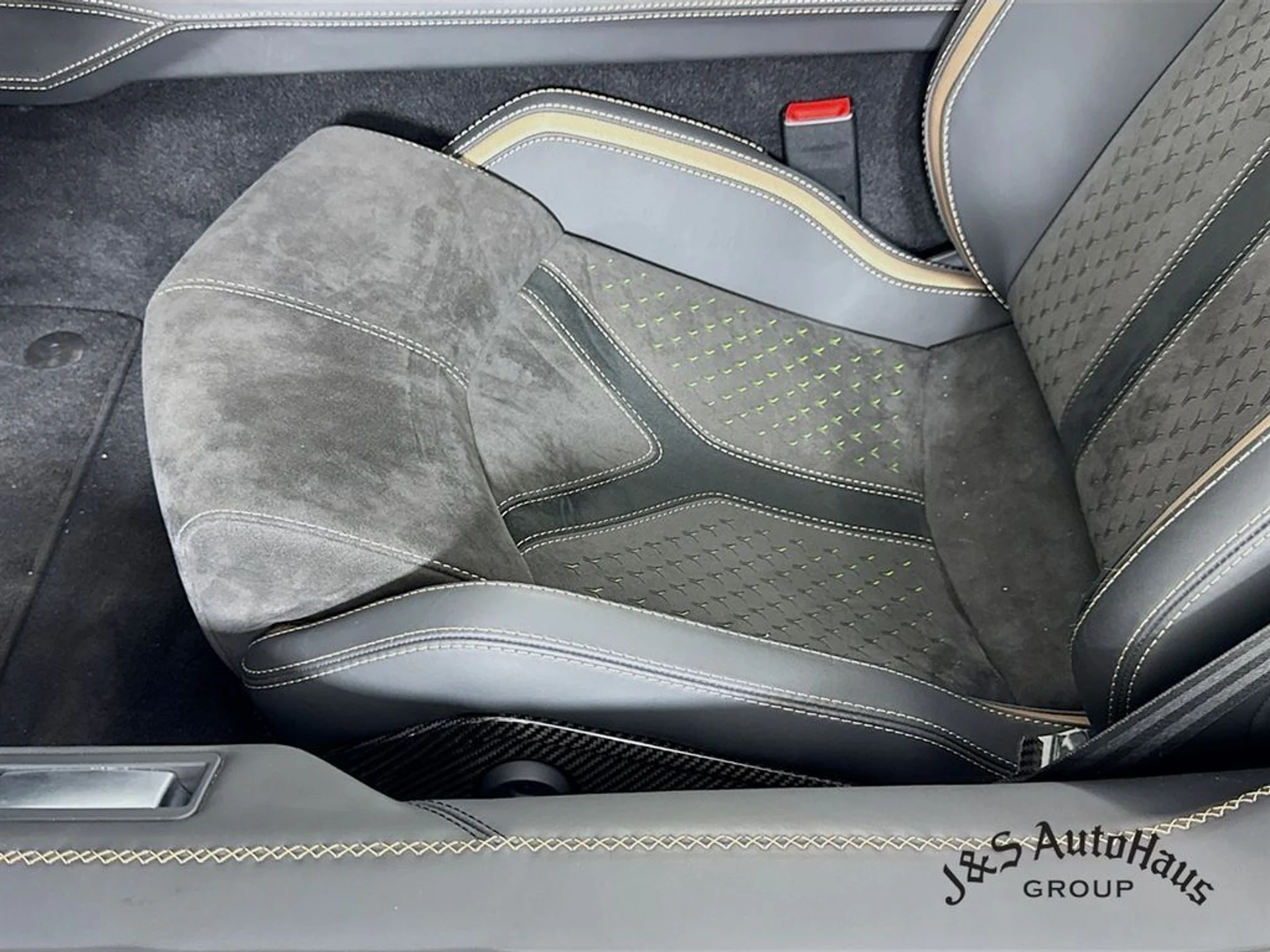 mph025_654771061_0bpb4r6pivv78lob6swqd8jdcdd0_12da295929