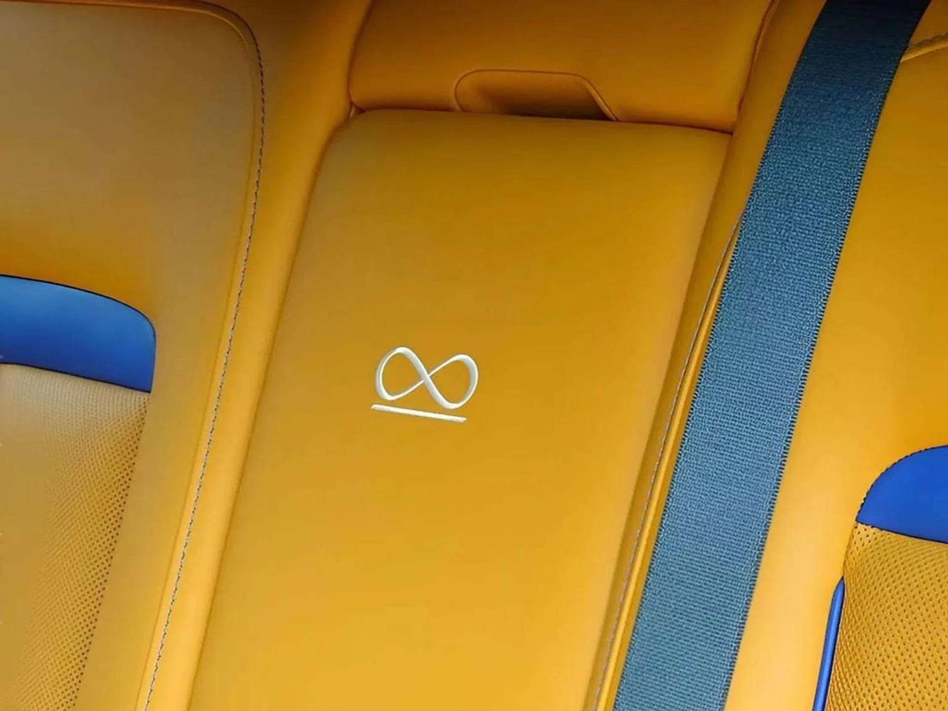 mph025_655728753_b207e5d7a21af13696ad5ae0d1632528x_c629fade3b