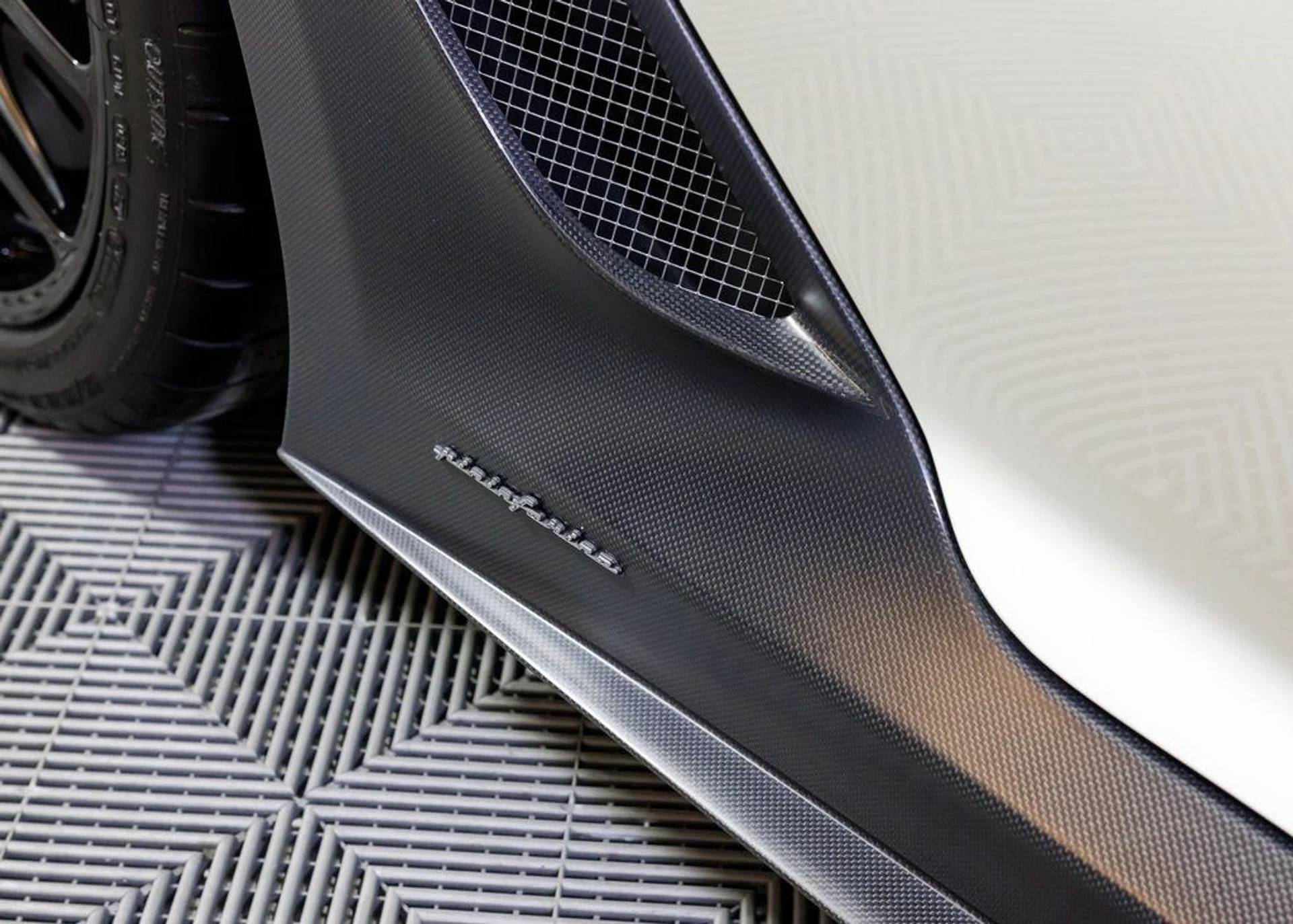 mph025_656767418_9c6b509bc1f2fa7909f33254b8cfb55d_a7680a2851