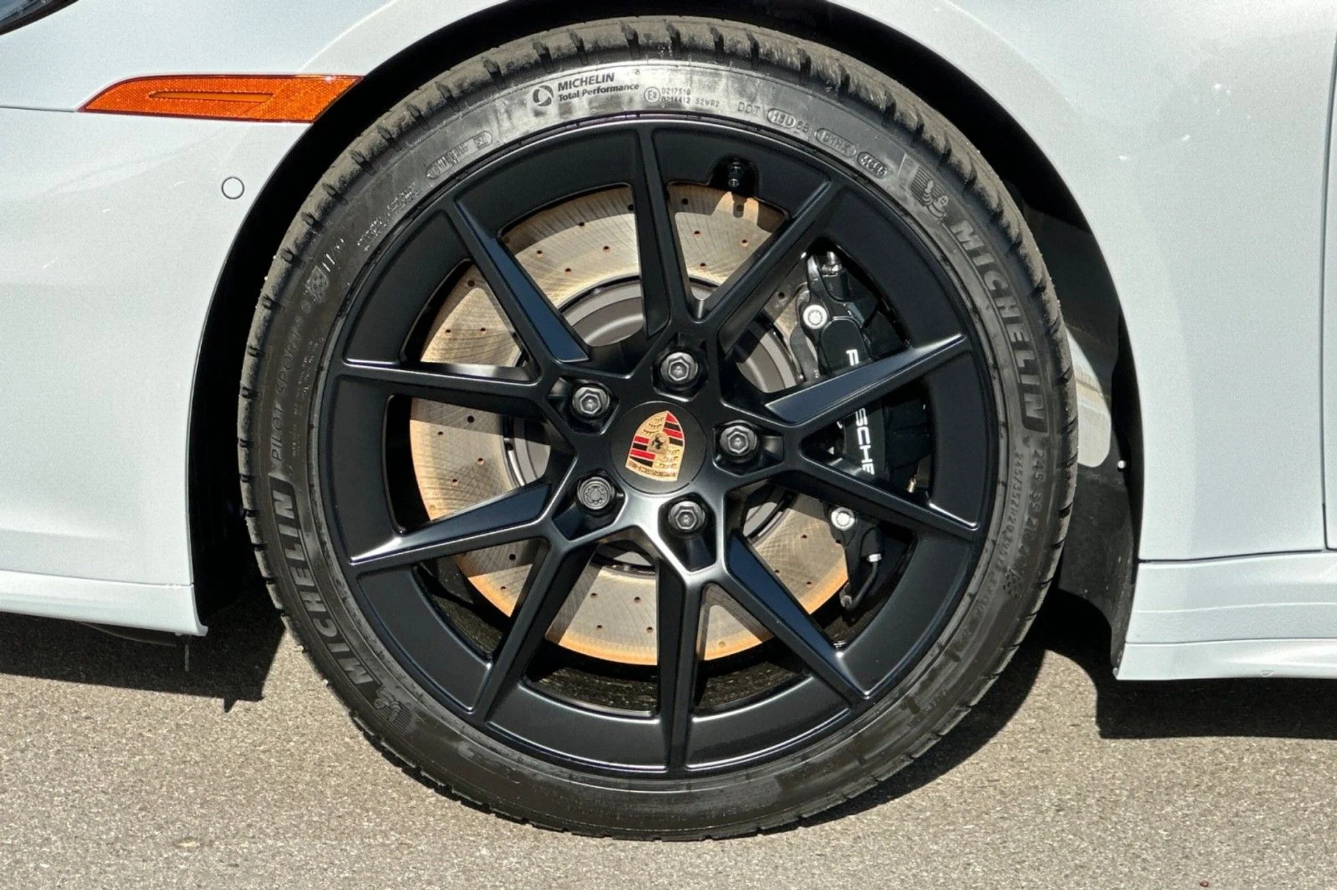 mph025_664730361_c5ed96c4fab89808f9bd32e12c268ef3_4669c854ed