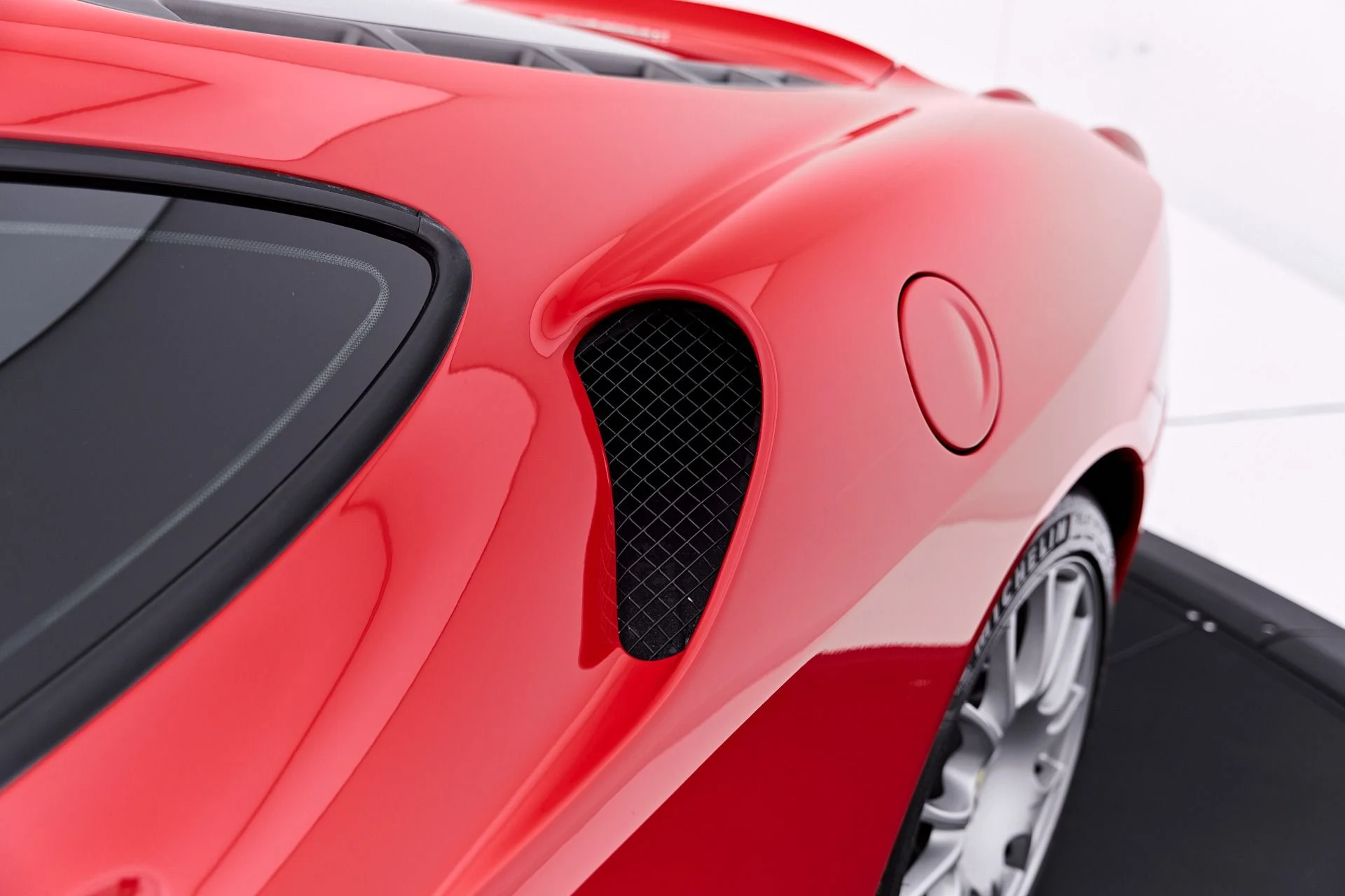 mph025_668214397_Used_2006_Ferrari_F430_Berlinetta_1781025101_6d886d97e6