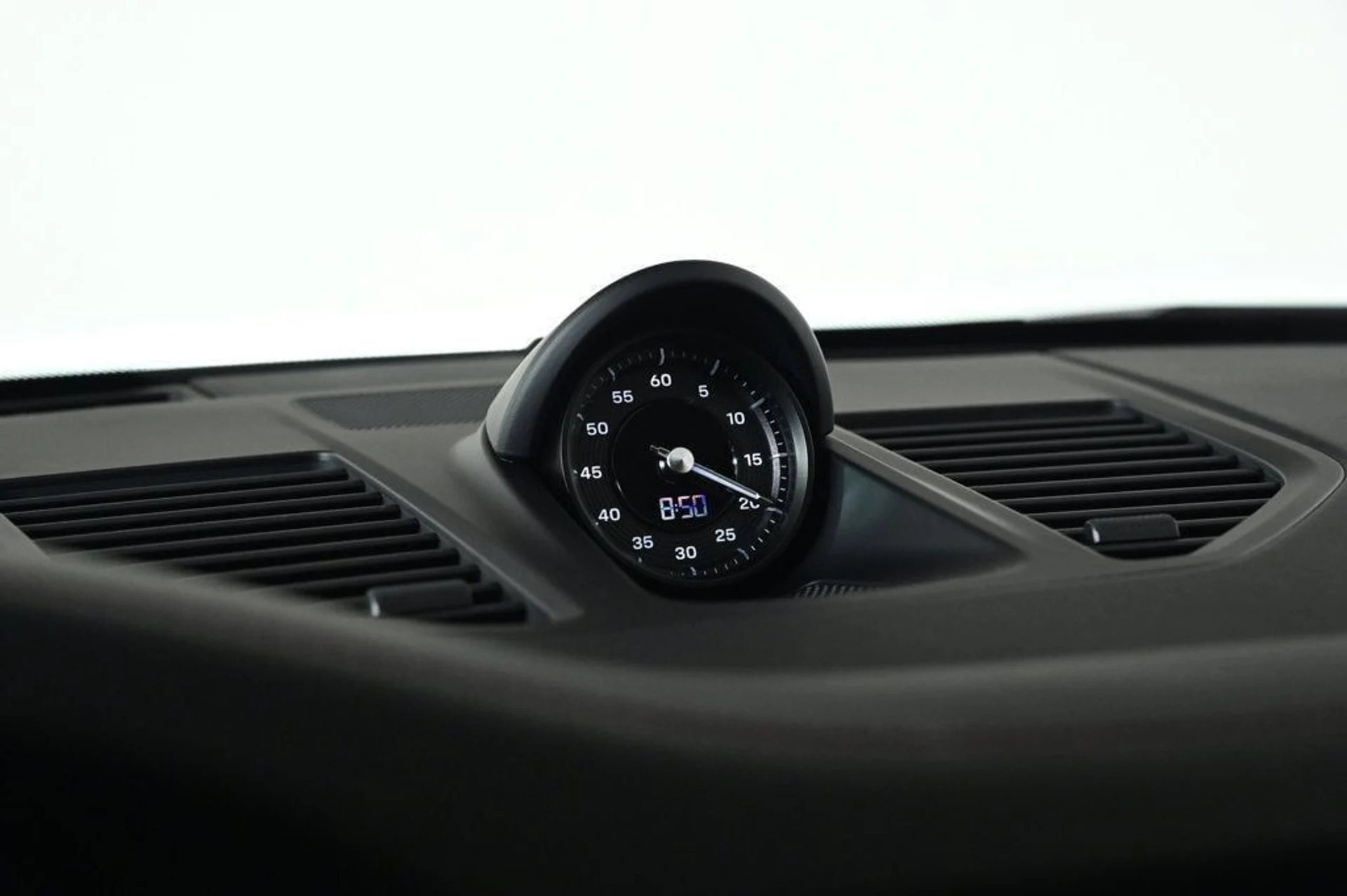 mph025_675144329_29ecc54bdc0b407293a5ee69d934b07d_f070382a44