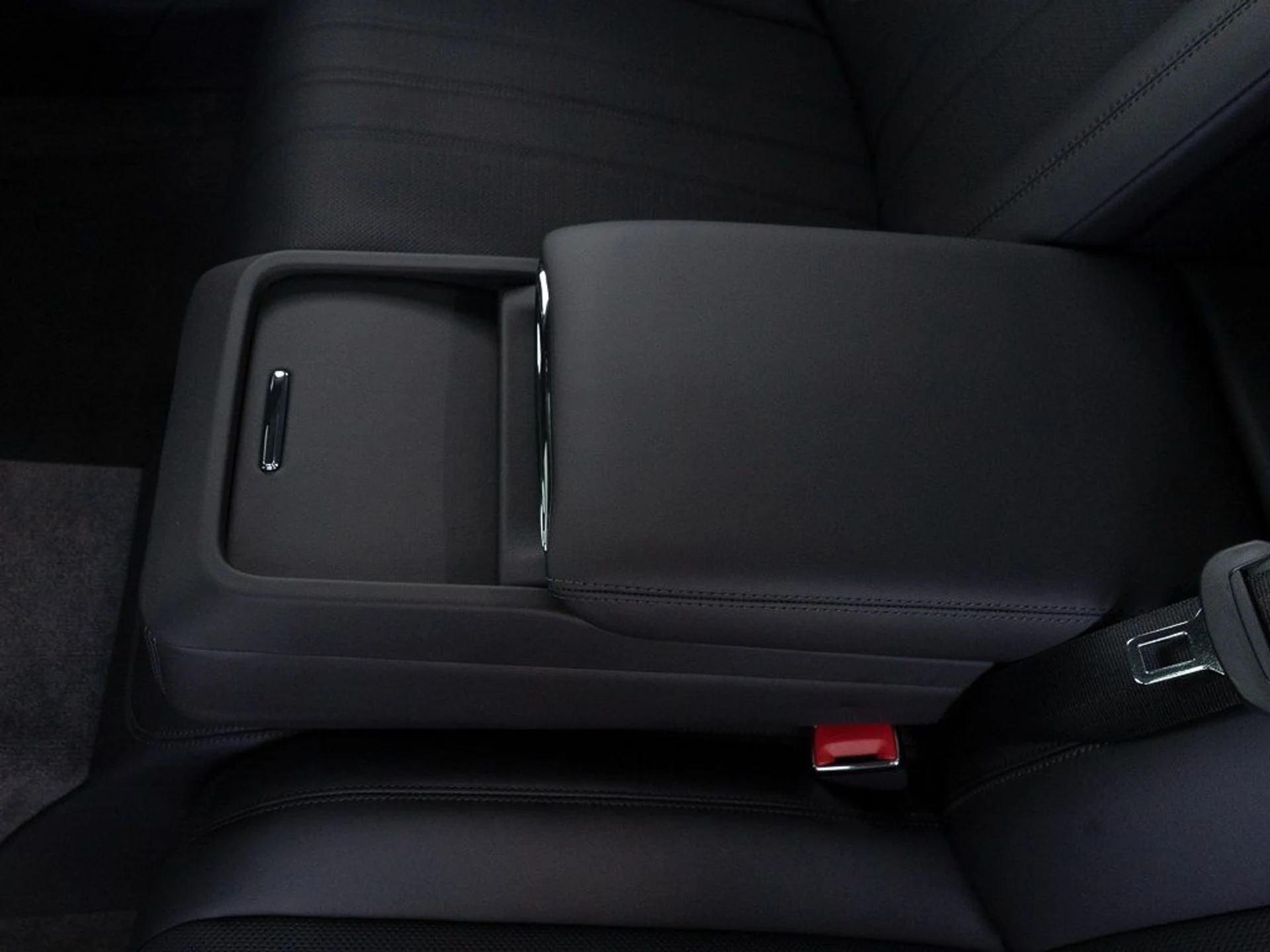 mph025_676544577_4f98bc0509626e61c186a1cfc8c0a1cd_57392bca41