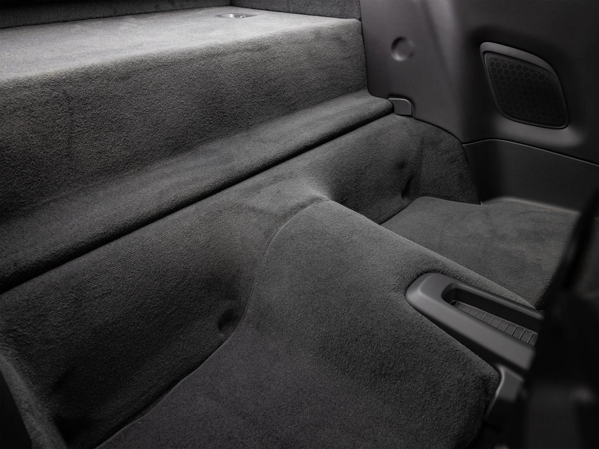 mph025_678241161_b9bdb8aae83928aae87451e802e68c89_b3dcdd7859