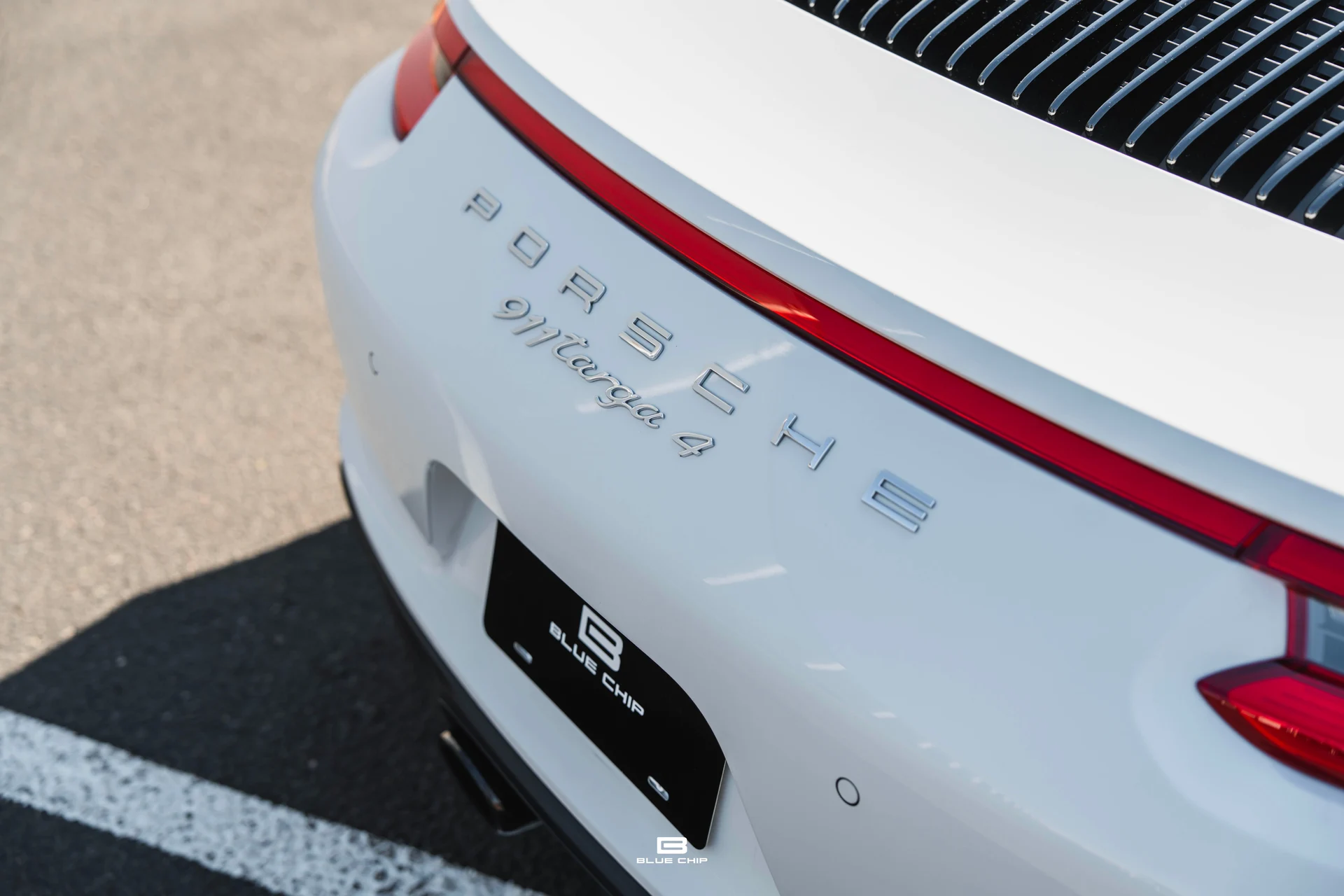 mph025_683649597_6a30827c60ac8ecabdc7936b_2019_Porsche_911_26_941520262c