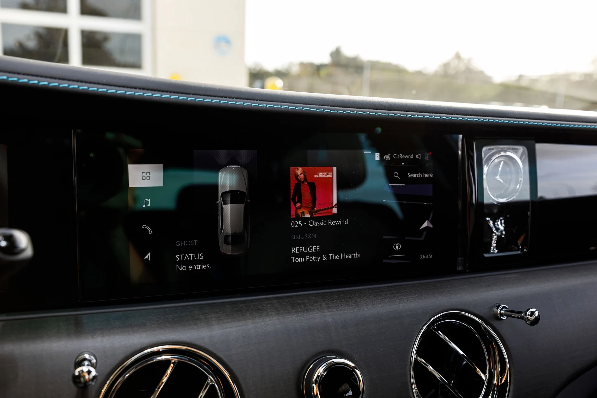 mph025_685057647_98e5b264f05cc9b4333f74331fbc2c42x_86b6fbd934