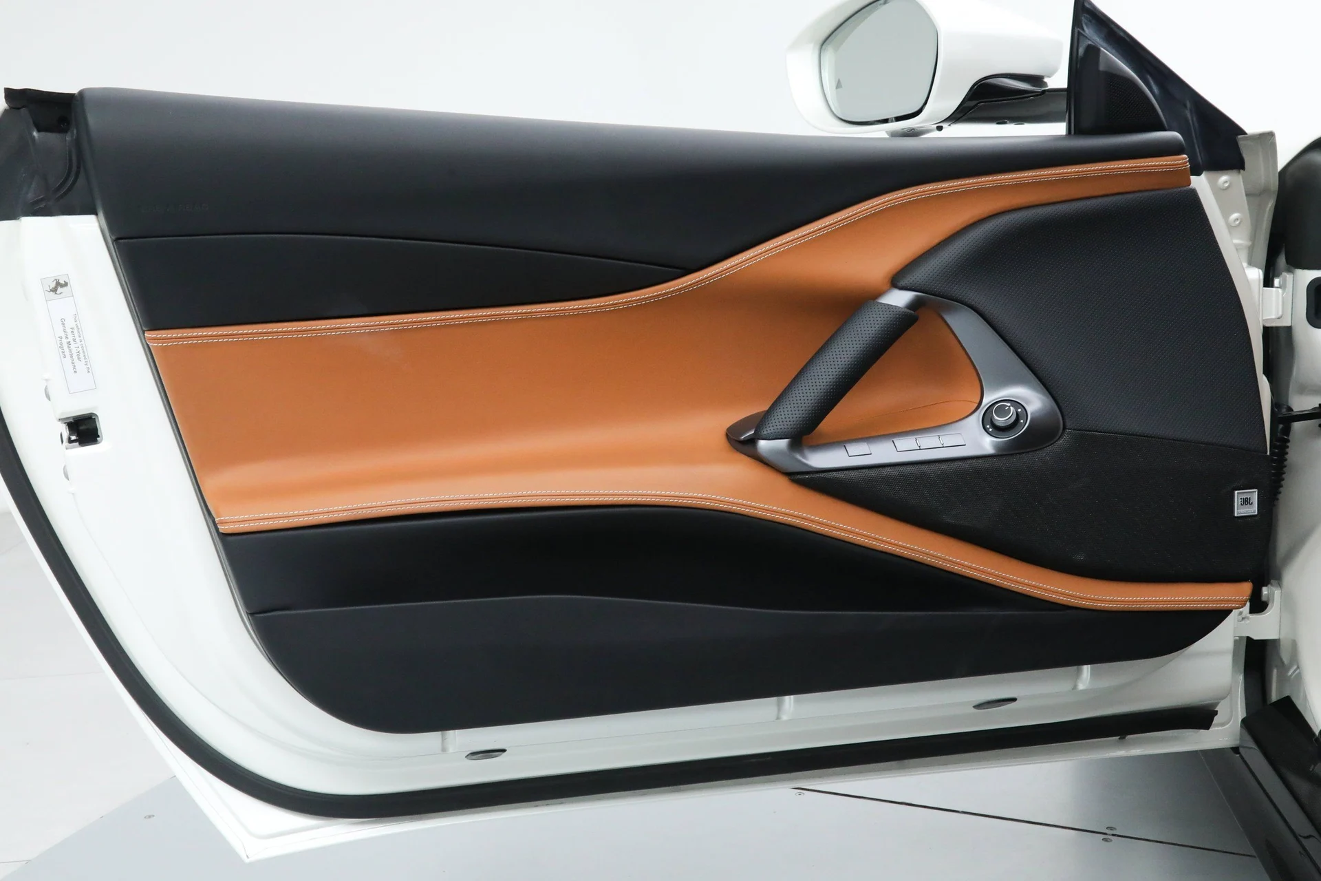 mph025_685773655_5bcd9be800bc8d98fab887a7d93740af_c6964f26b2