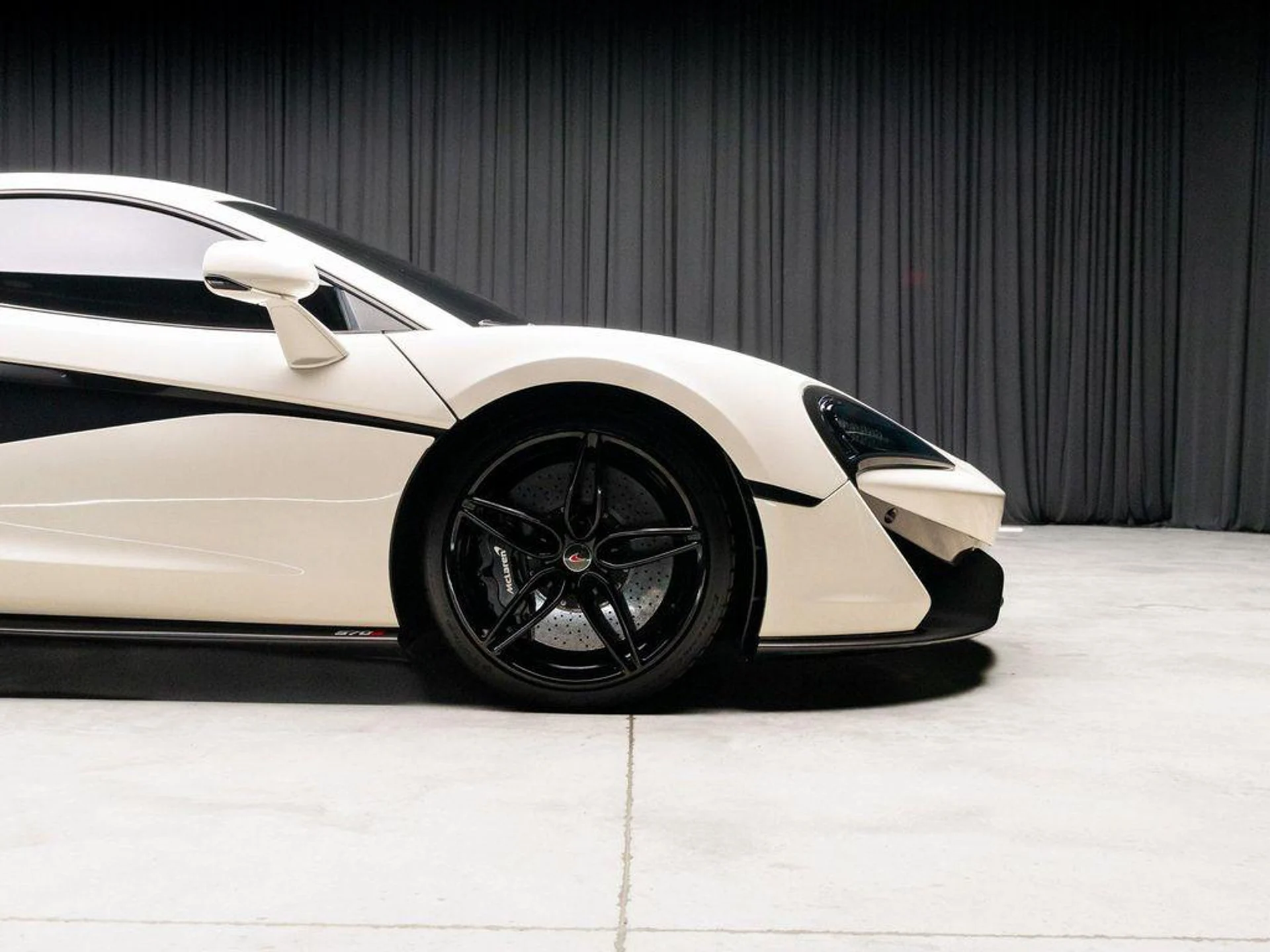 mph025_691912345_z_o_Q_Ui_V8gadatz_E_Ge_J_W_Oxc_Gd_Q_6806120258