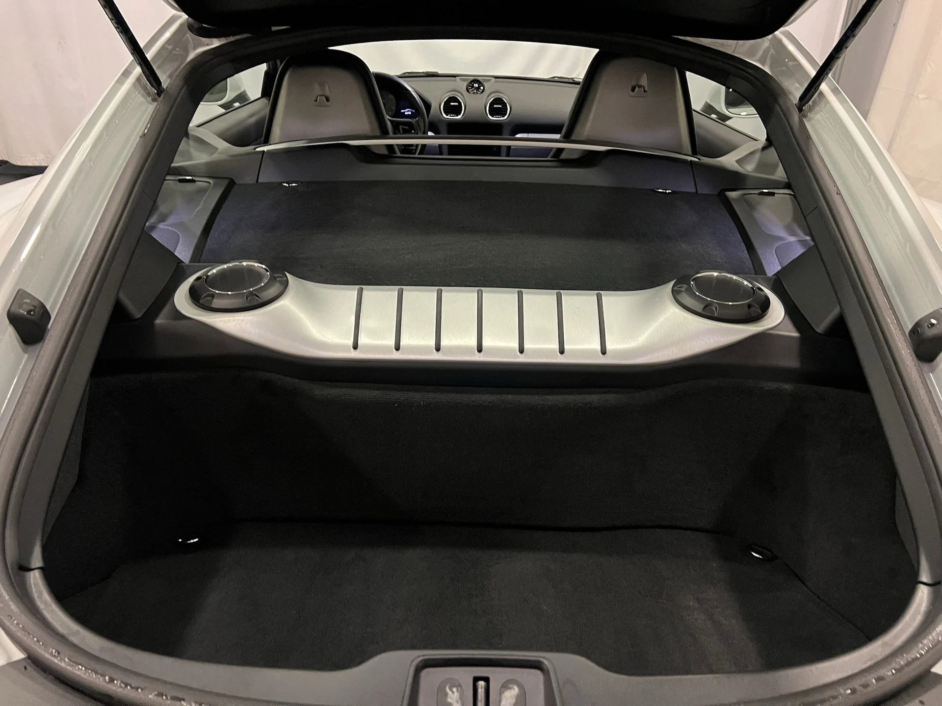 mph025_69222838_2502cef92c9b4849669ebaf5405d9f38x_1300e55bd9