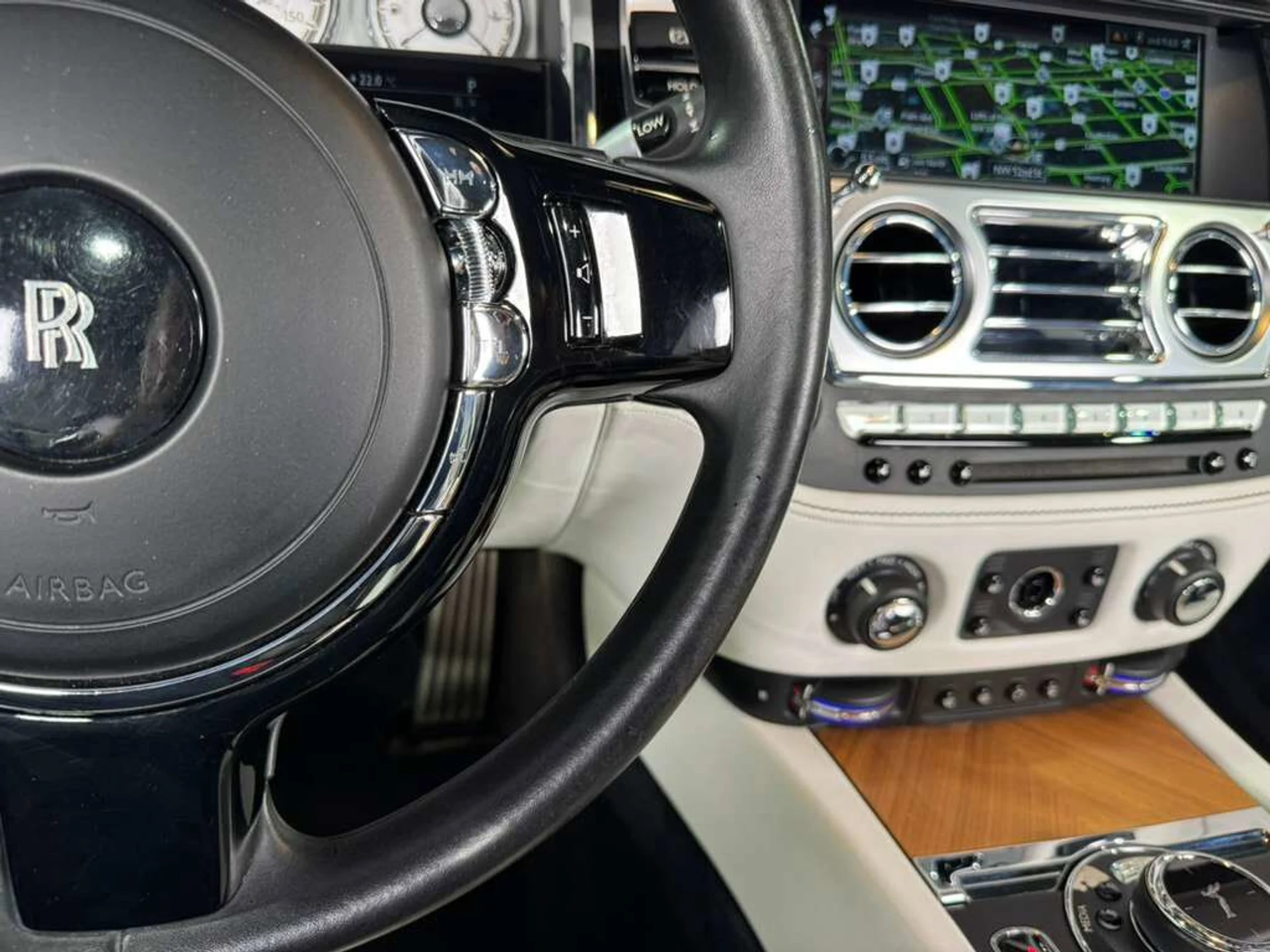 mph025_695466814_bedfdffdd57a35b7e3e7cdfe03b087bf_392e1c6382