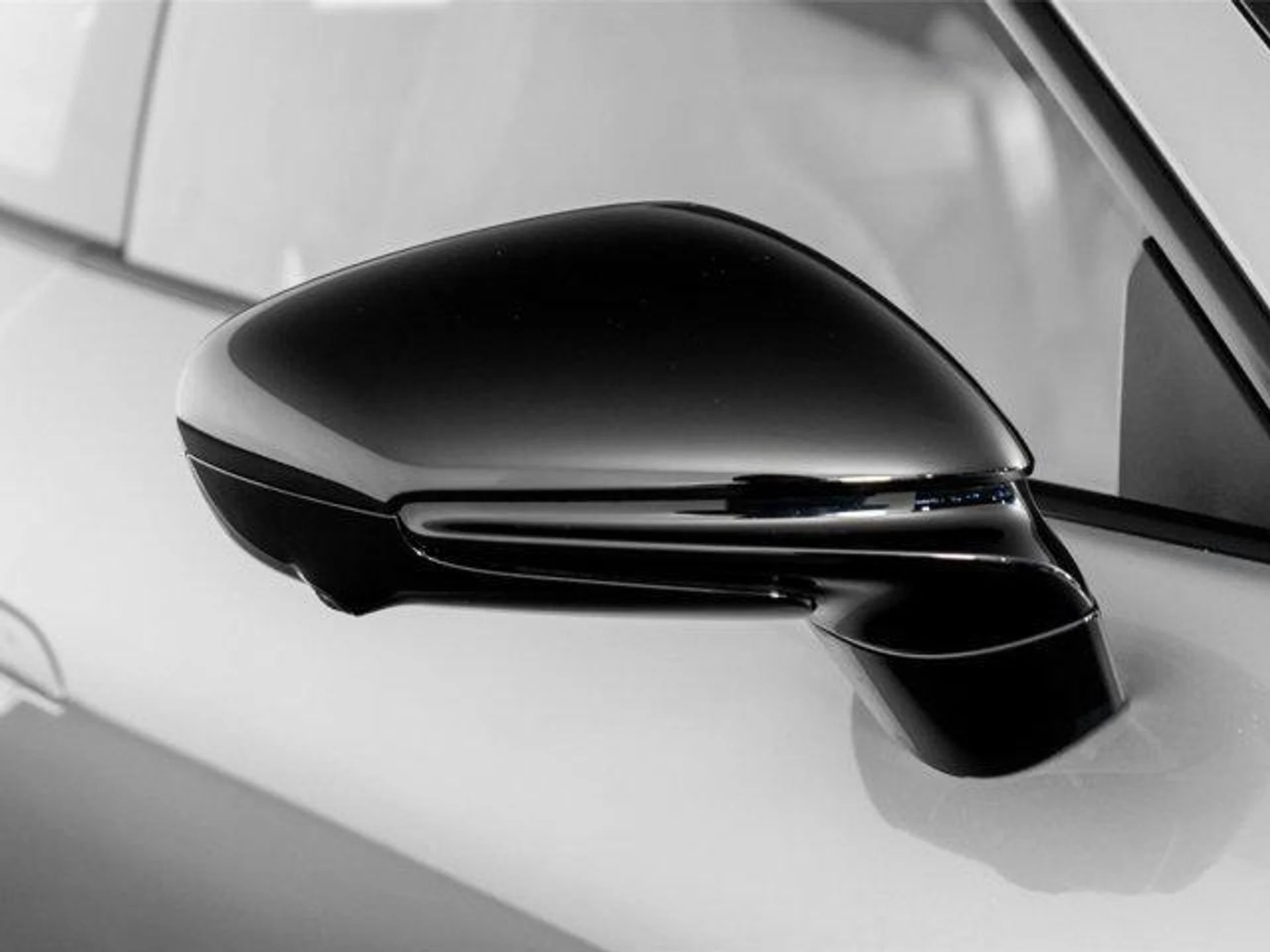 mph025_696227973_O7_HP_Yh_BL_0_V0i_Mp5_Gl_Lb_P8e794jo_721cc579f1