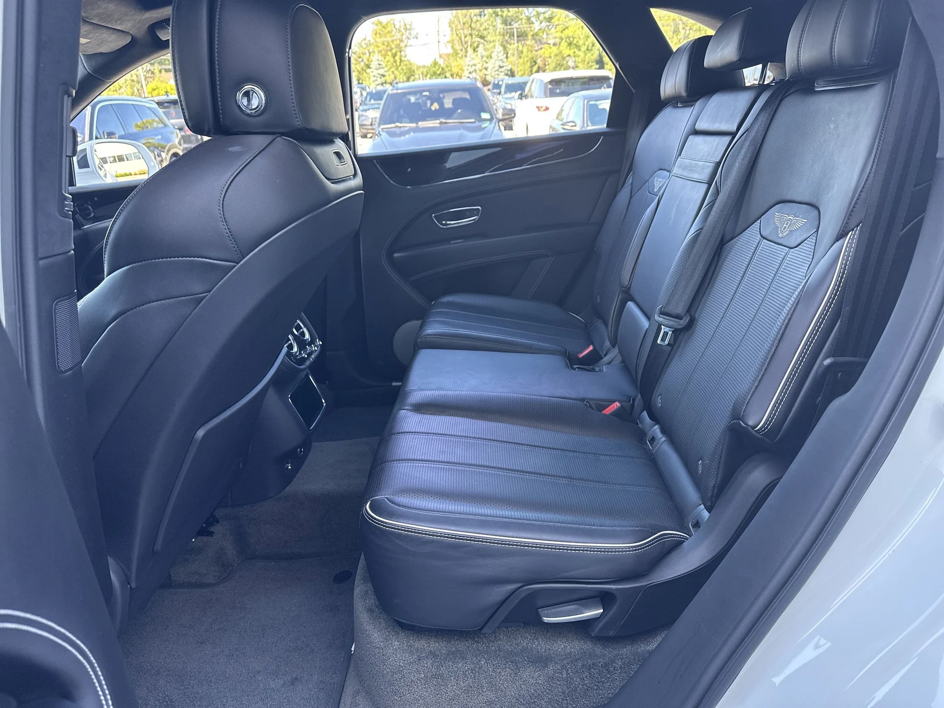 mph025_696695012_e27f7f514518753a9c3ce9c2f83f0795x_0428338571