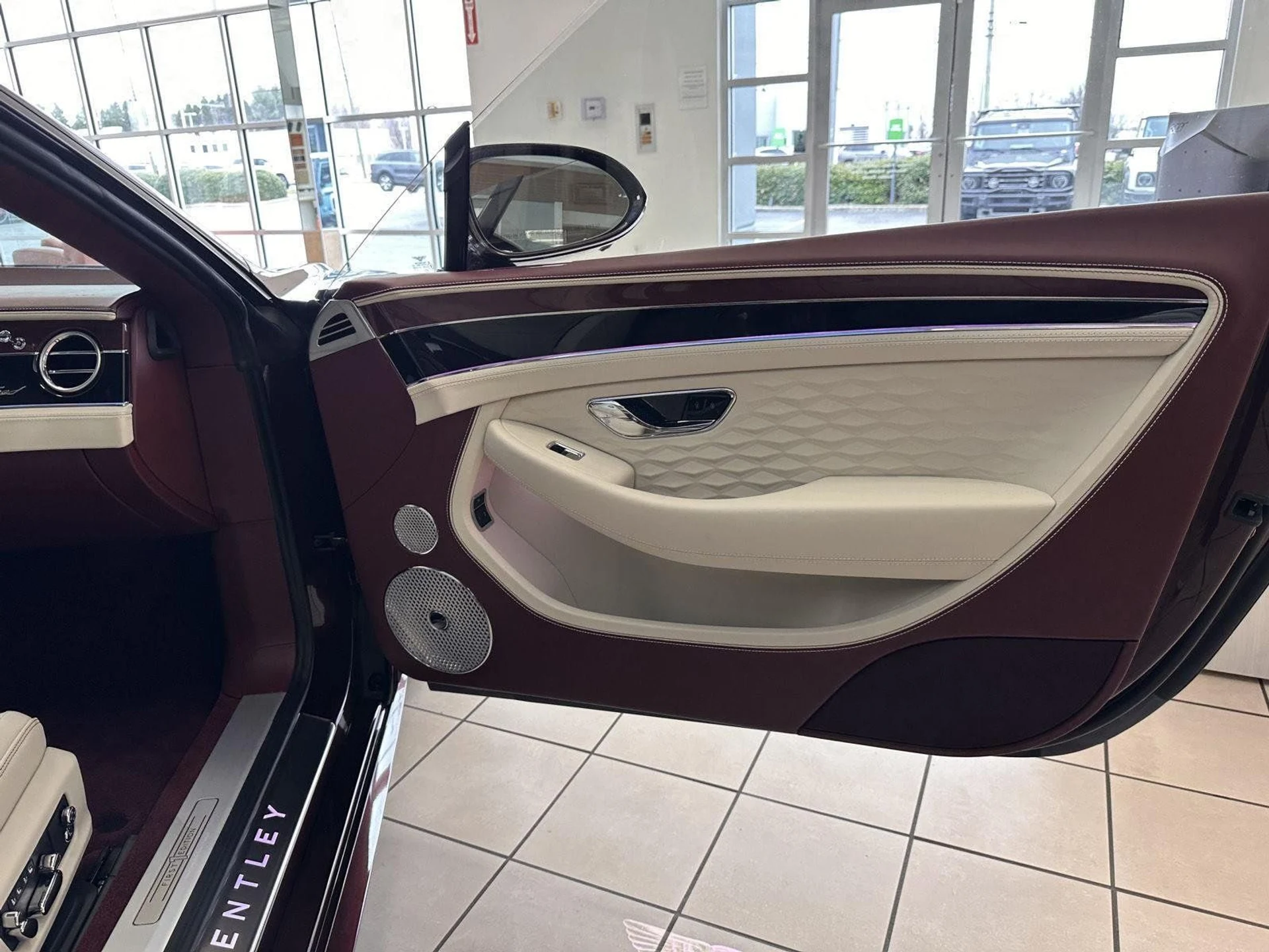 mph025_69745352_c46e2b297bb90faa2f1caa7e5e0460fb_e9493ddd40