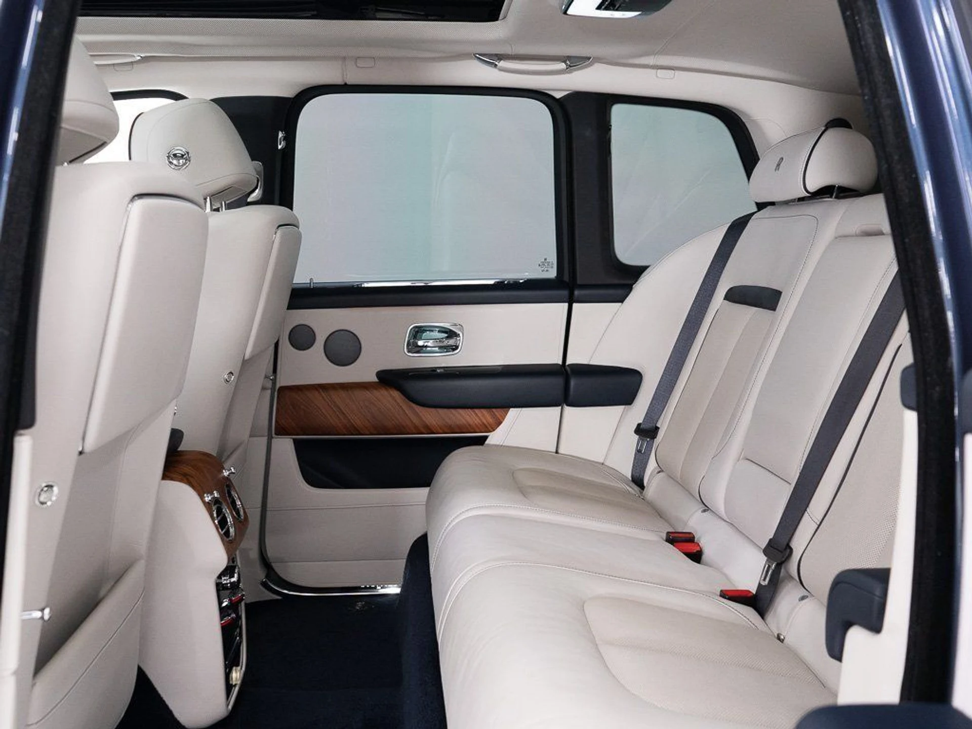 mph025_698165832_bdcd8905ef2506a9a0fae3854691daf8_206255f616