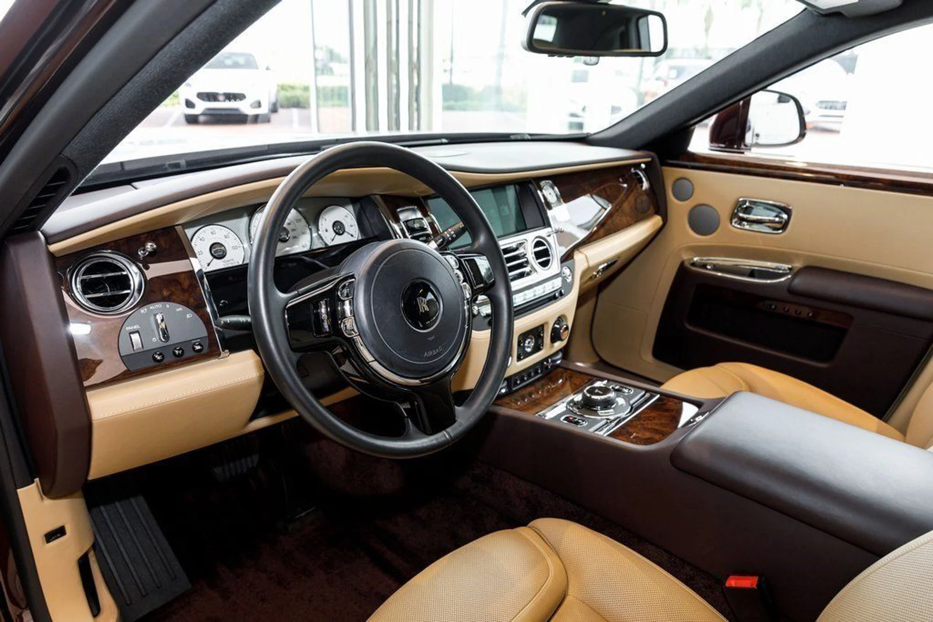 mph025_704732484_e161116165c19642260d1cd13c9889b4_f9ba3de332