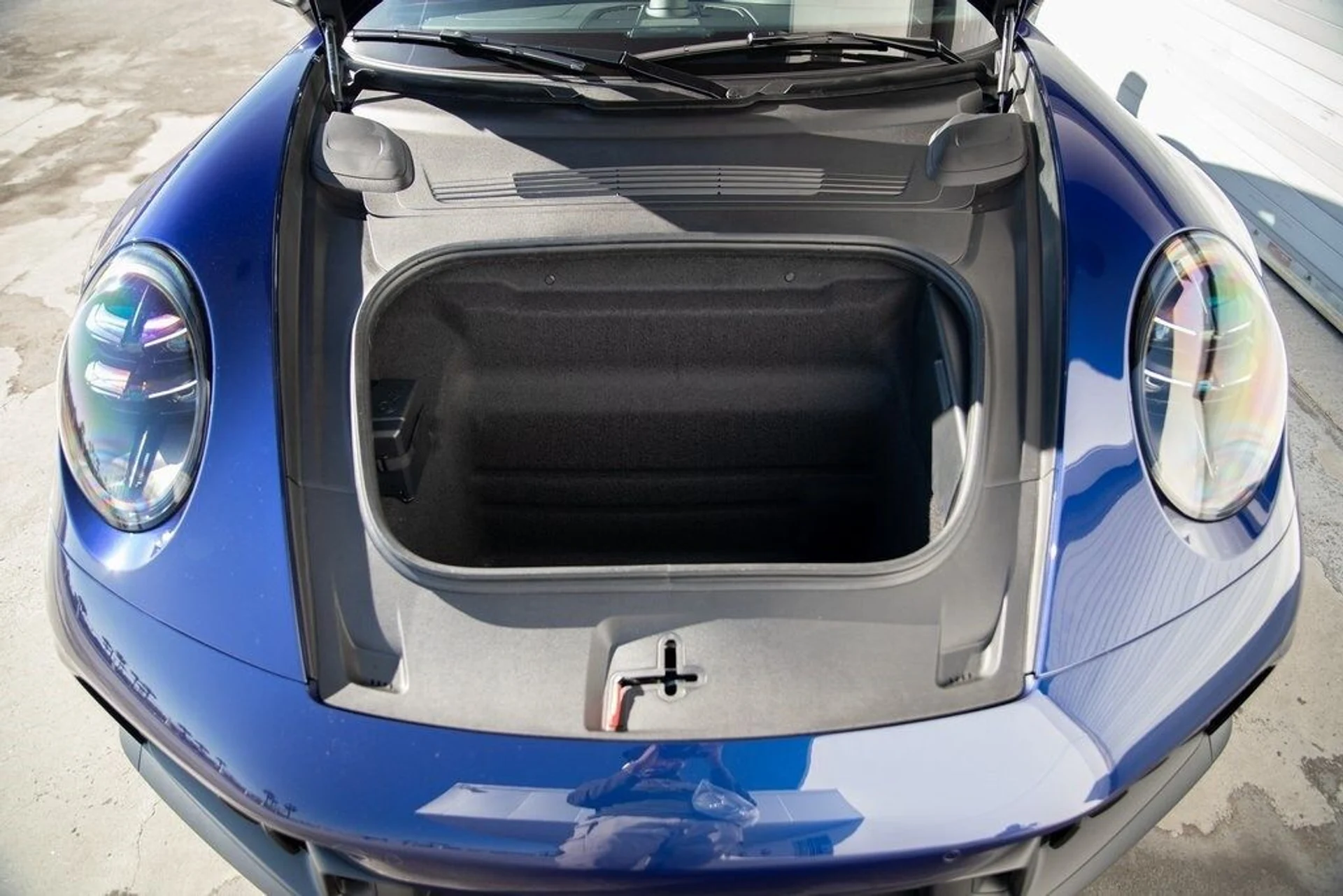 mph025_714071098_3c598ff57f899d0fa59145c5d70c0b14x_5bc0997240