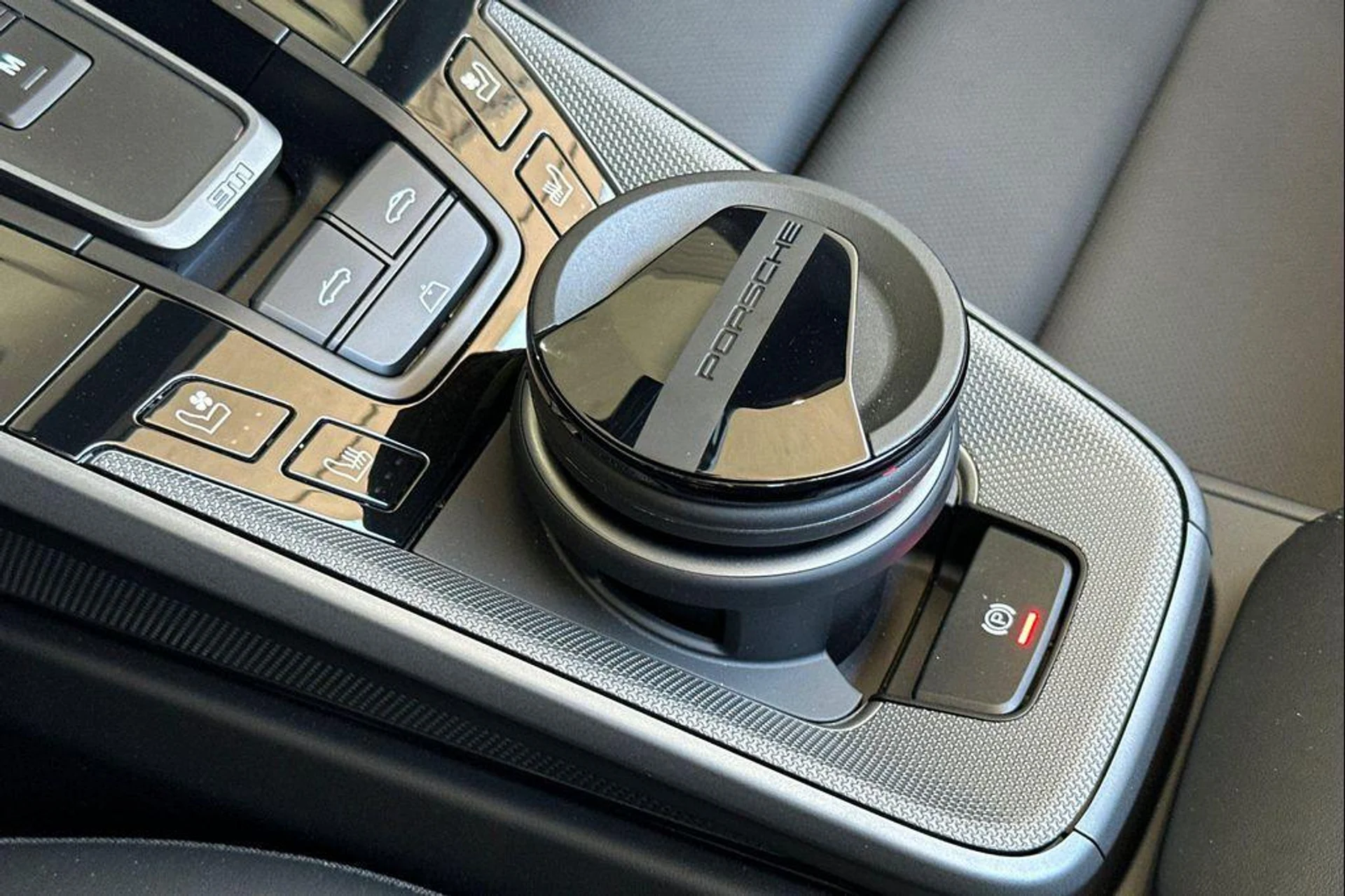 mph025_718823195_mvea_C_Vmf_Gsnf_Bn_NP_Lz_S_Gbp_Wn_0_80495965fa