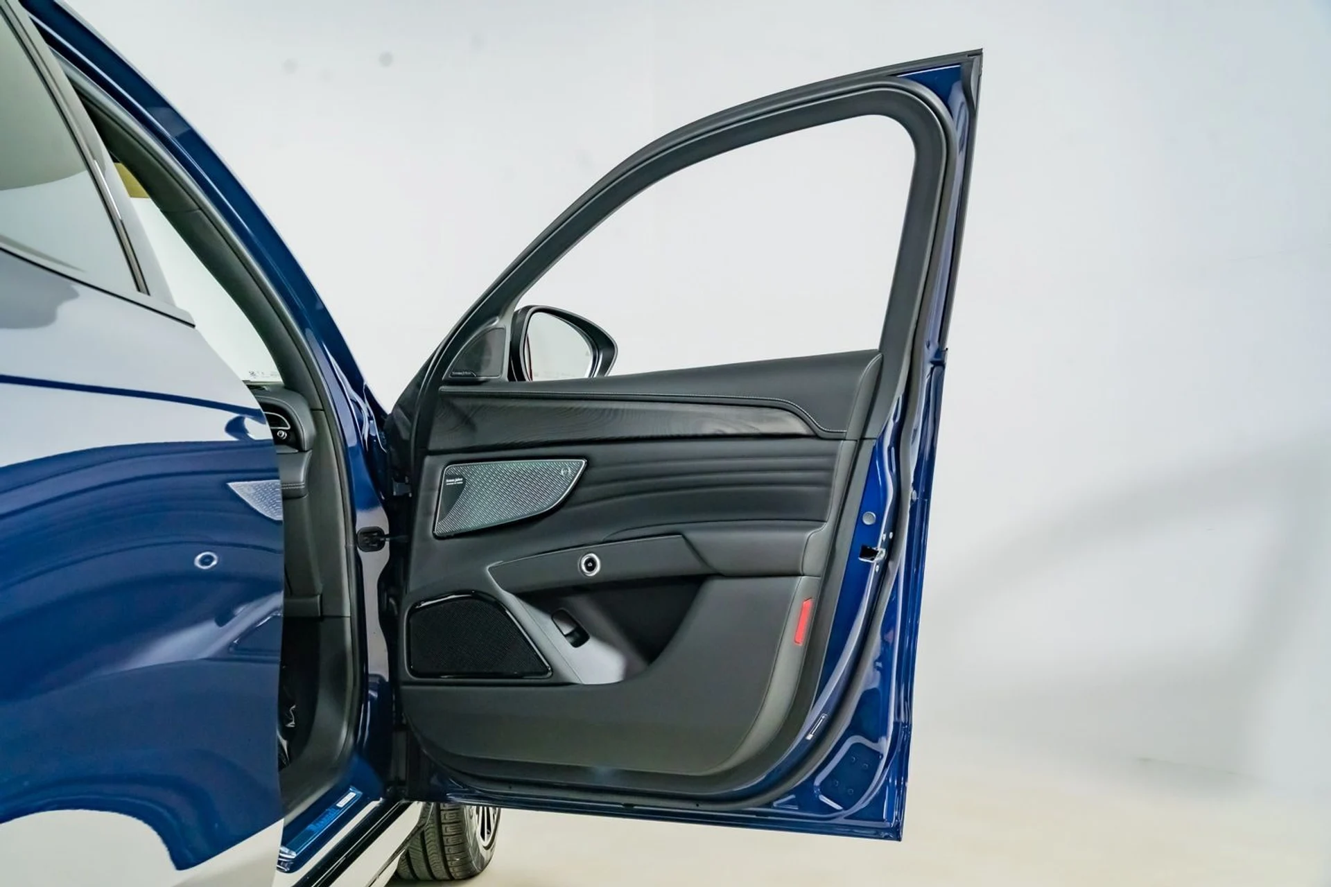 mph025_720731858_6332a478b4894ee09325c78d00485581_51c17dd0fa