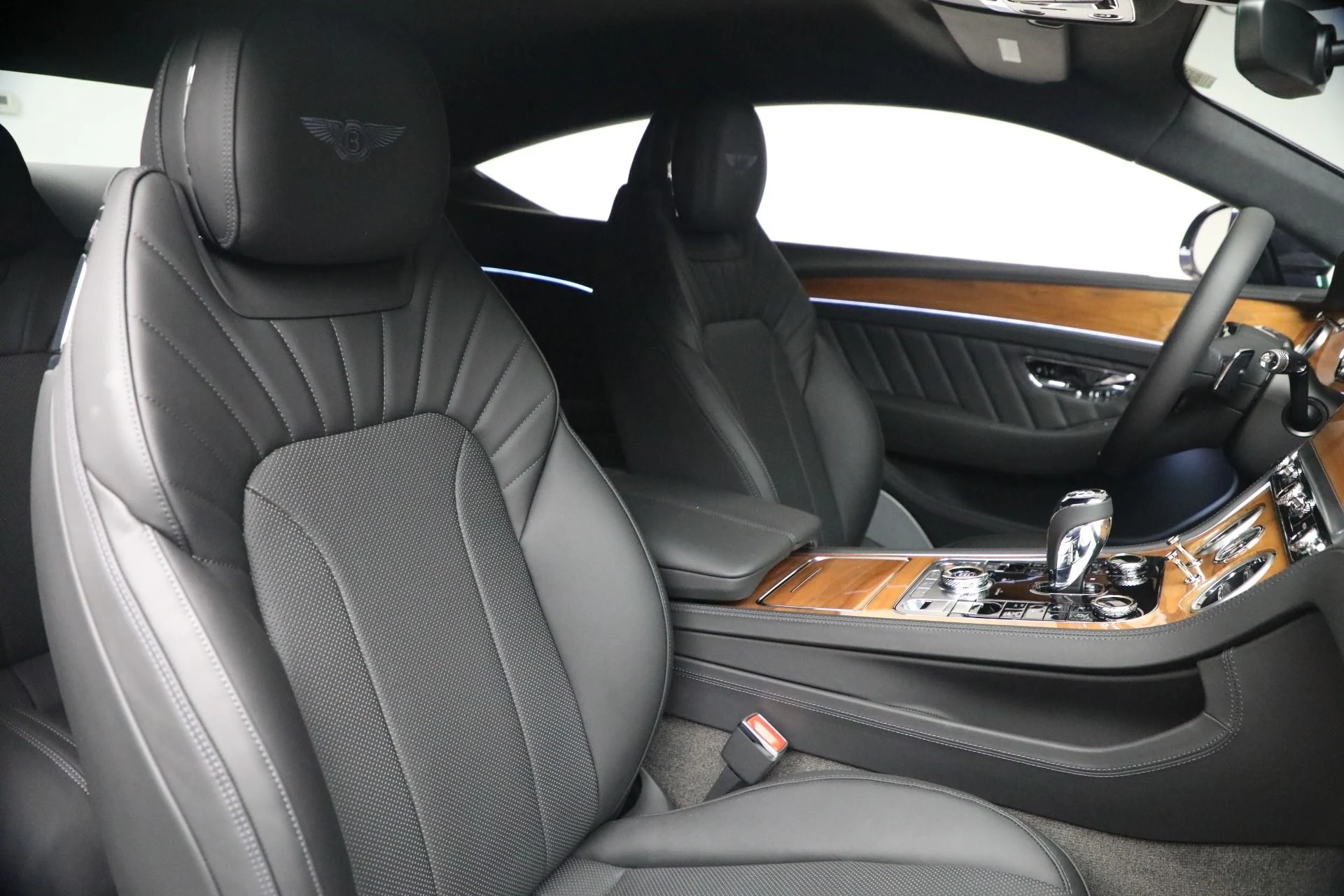 mph025_726372677_Used_2024_Bentley_Continental_GT_Edition_8_1766446141_443aeb730d