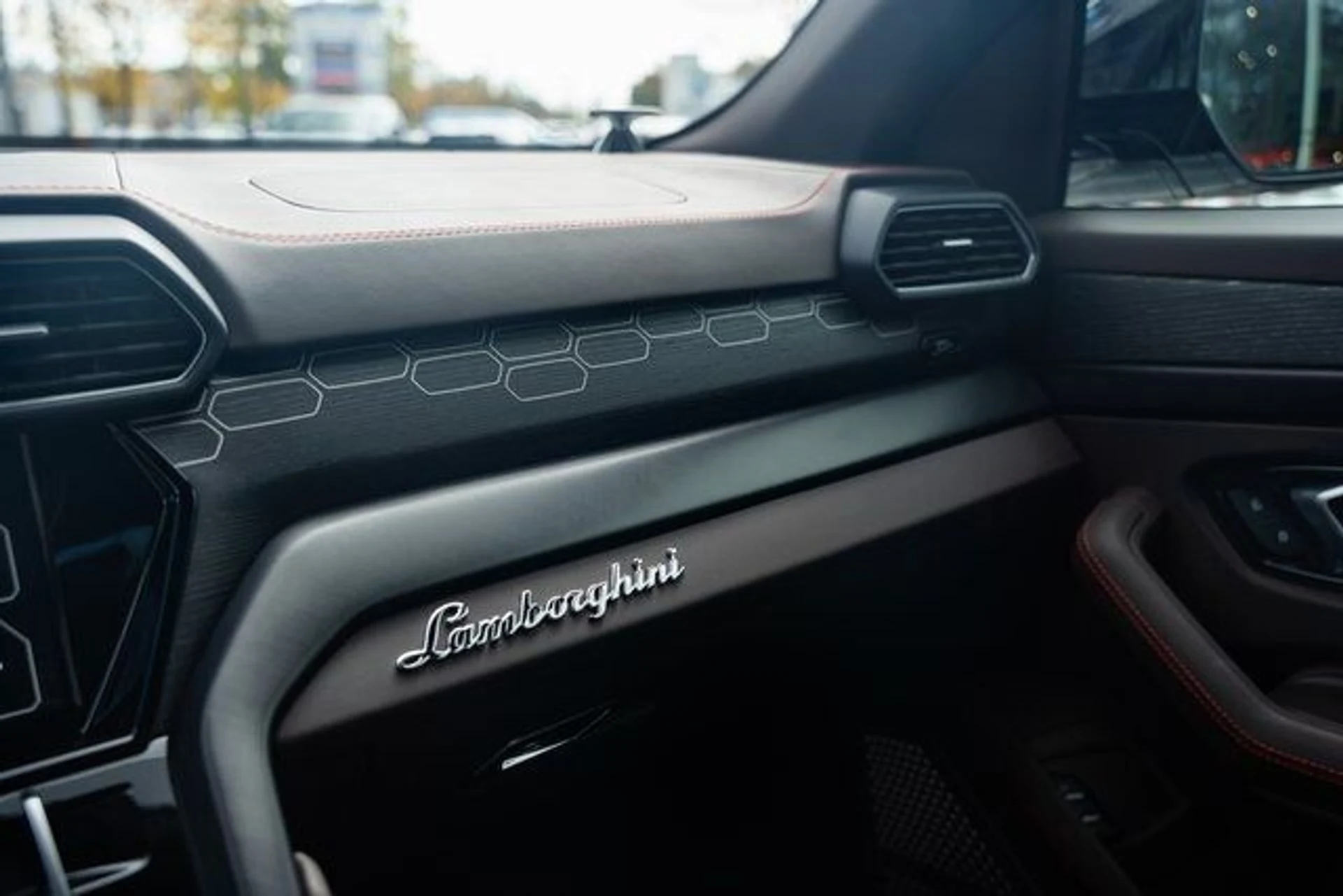 mph025_727101612_ae5d2e3d8f53ffa5f93529f0fd1f19be_5ae97b8021