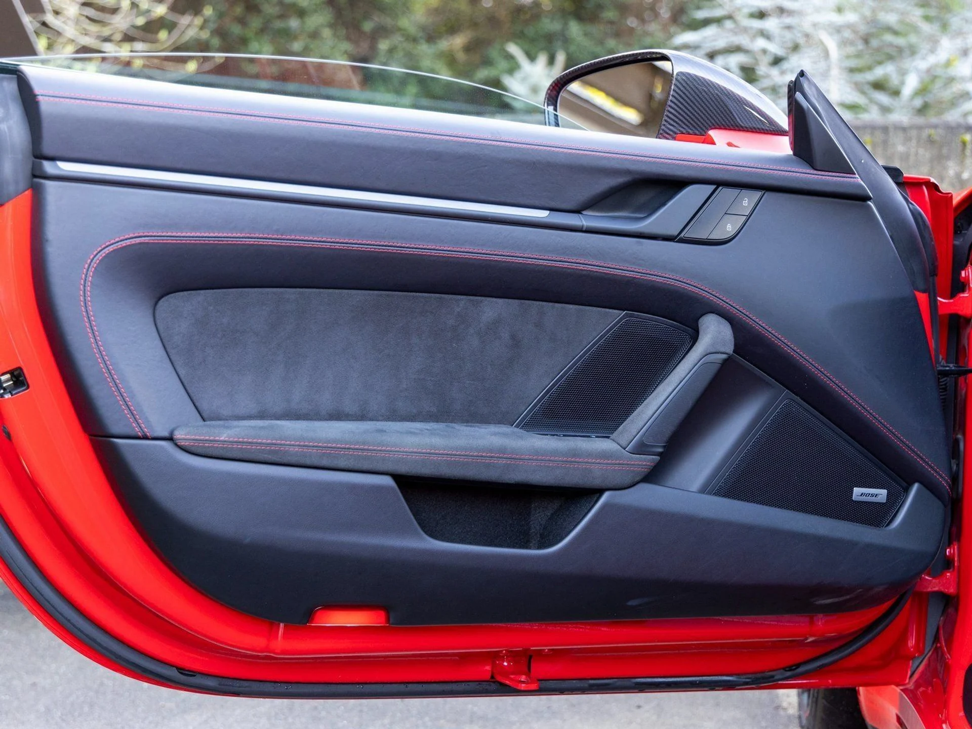 mph025_72901087_26_e0b93b60cc