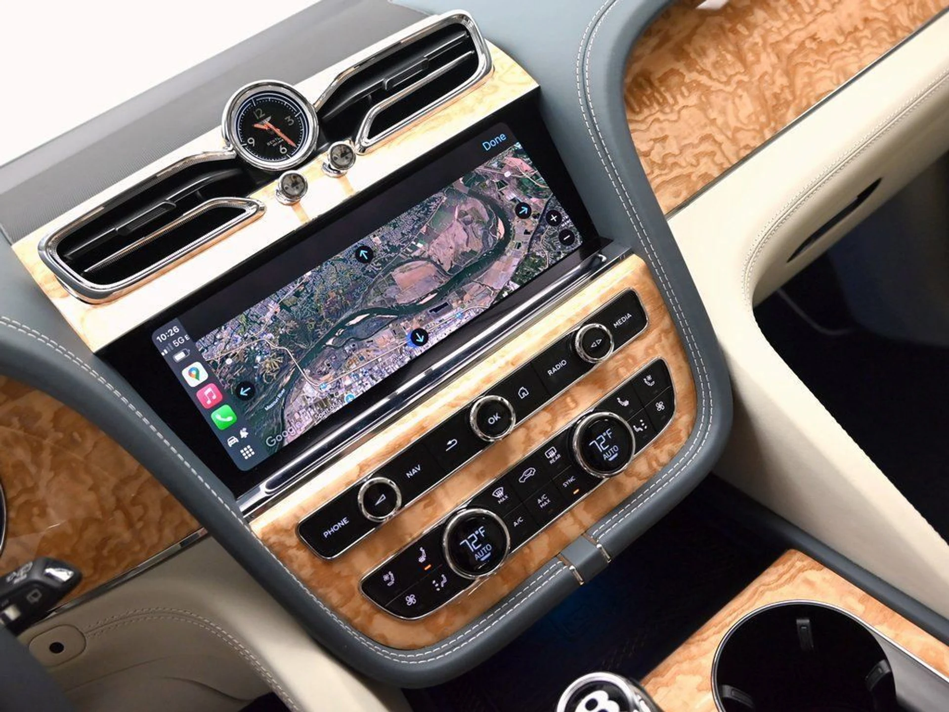 mph025_72904554_a938bd9456914be3929a88fcb4b2081b_3644e24b5b