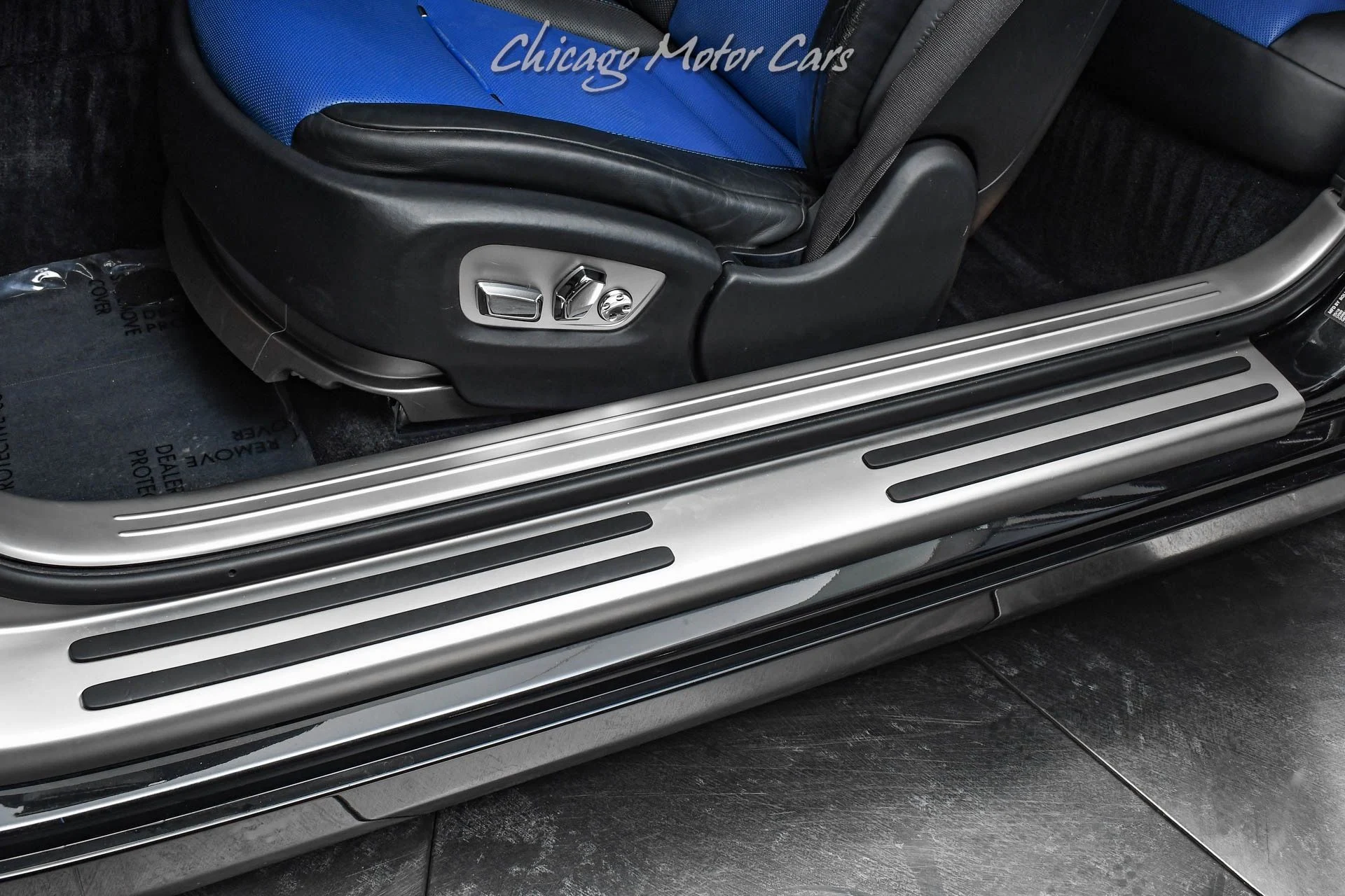 mph025_729479589_9951_p26_l_c2c33de681