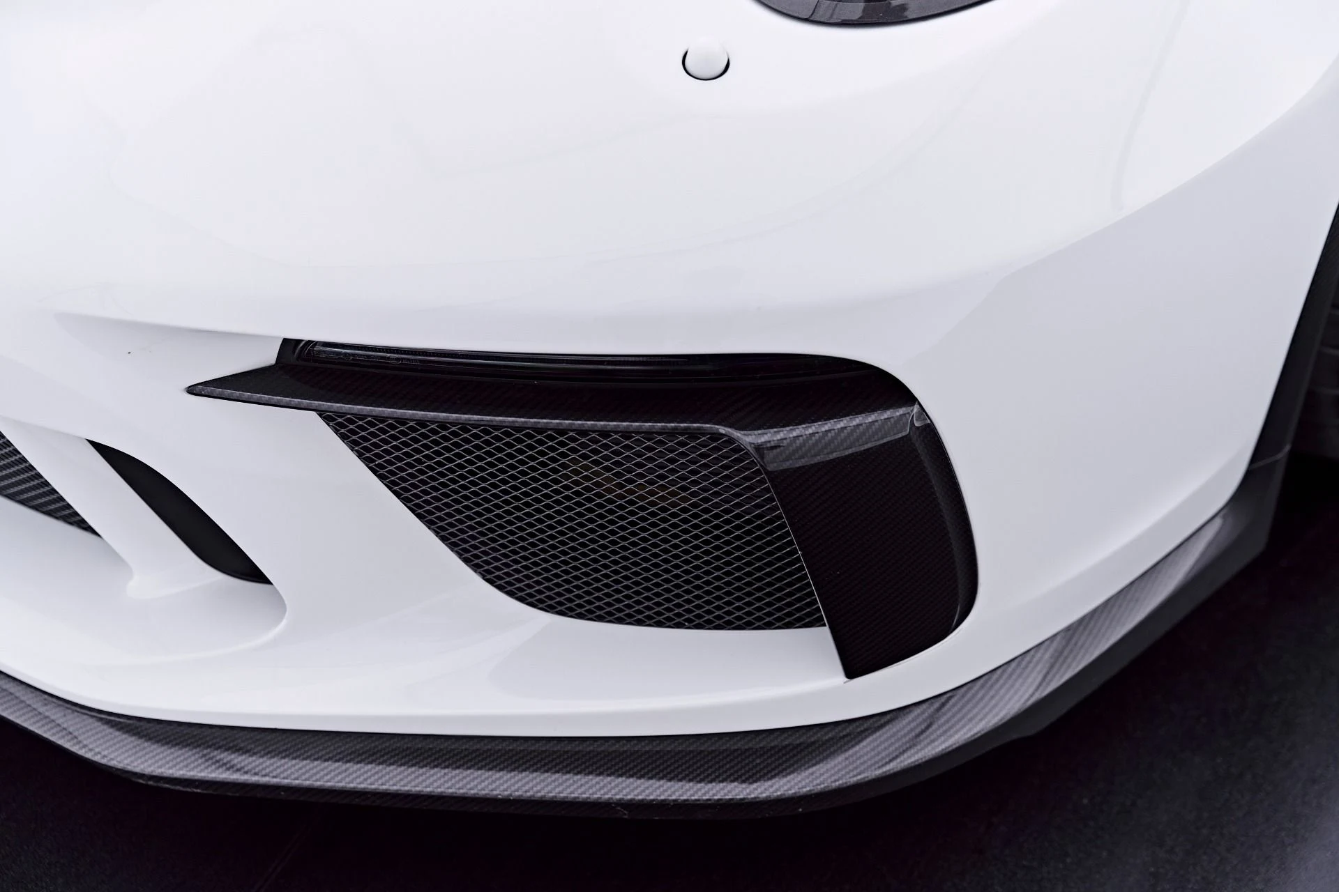 mph025_731410442_Used_2018_Porsche_911_GT_3_1782763320_17ffafe8d2
