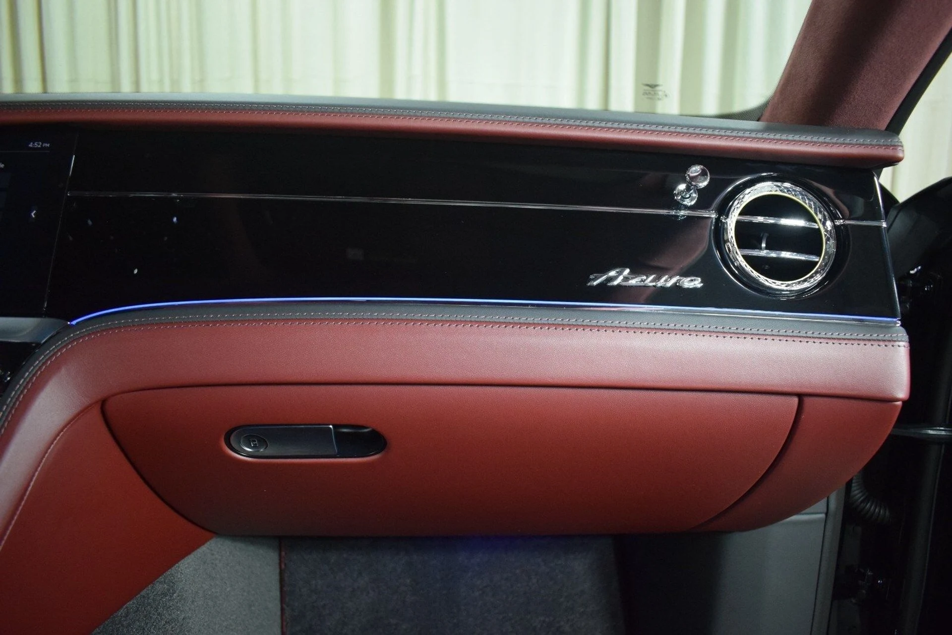 mph025_731447928_744e857bc5131eaea92cd5638d821c11x_37c19b8858