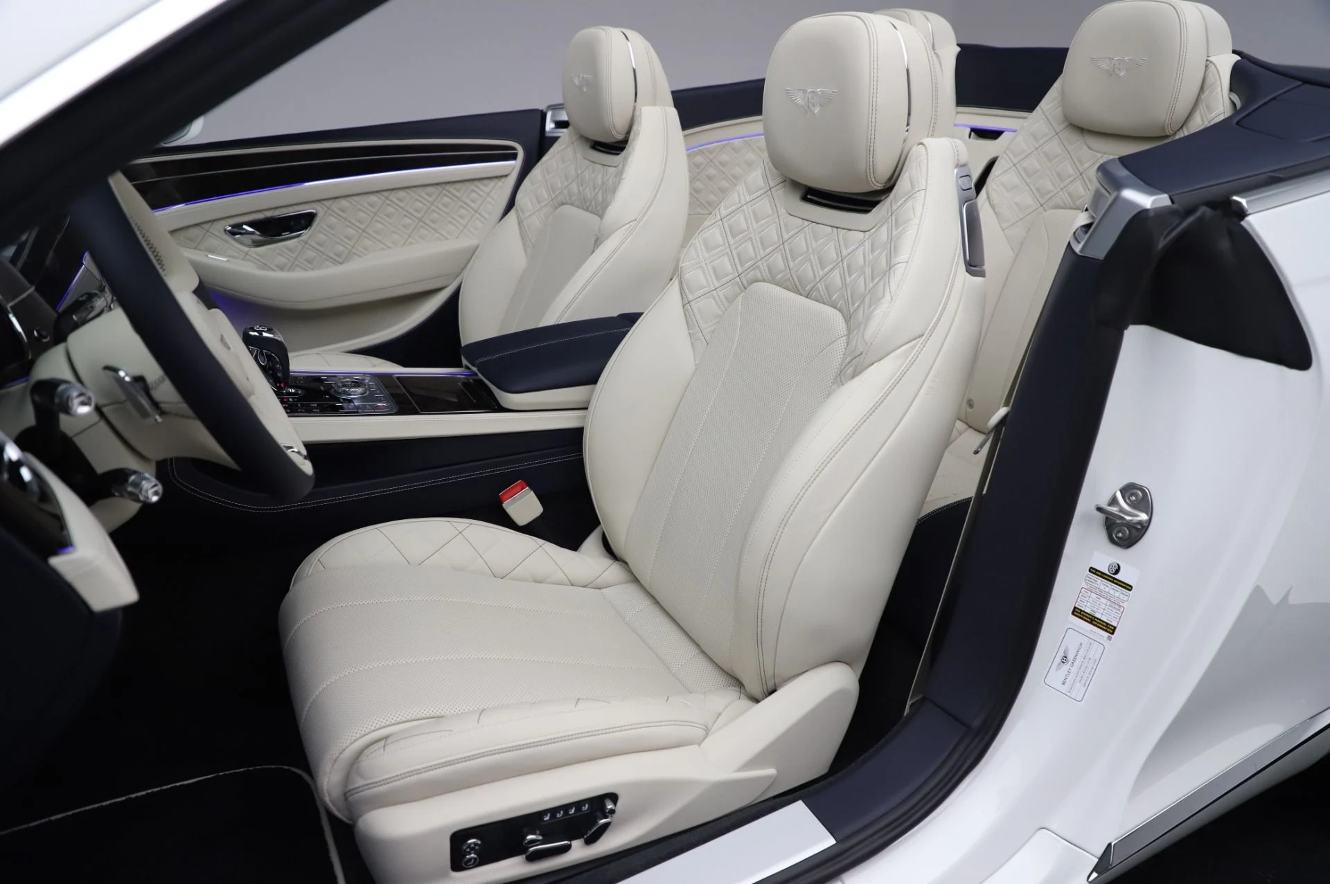 mph025_737445047_Used_2020_Bentley_Continental_GTC_W12_First_Edition_1764172211_7038483841