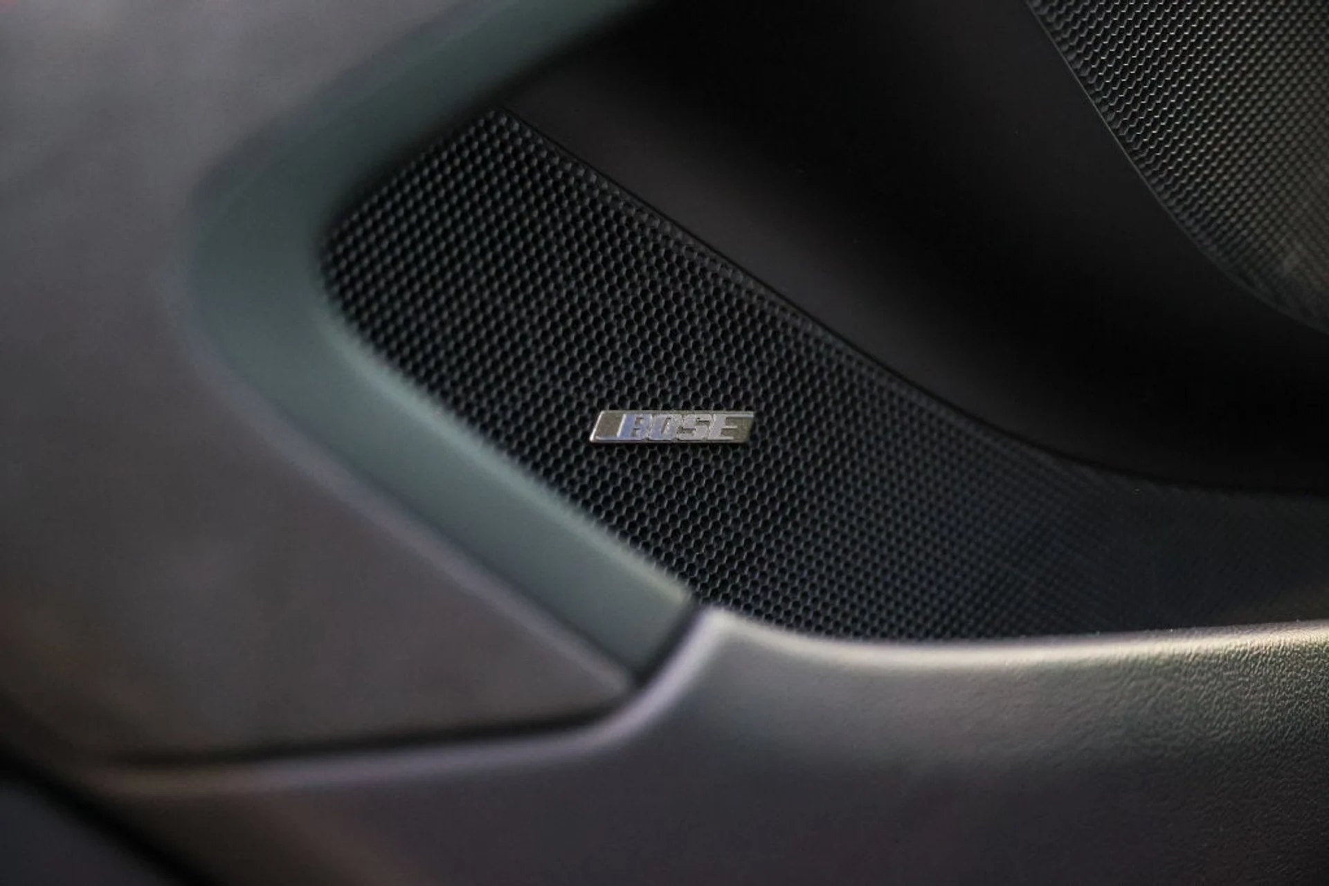 mph025_740397123_26_aa0b2e312f