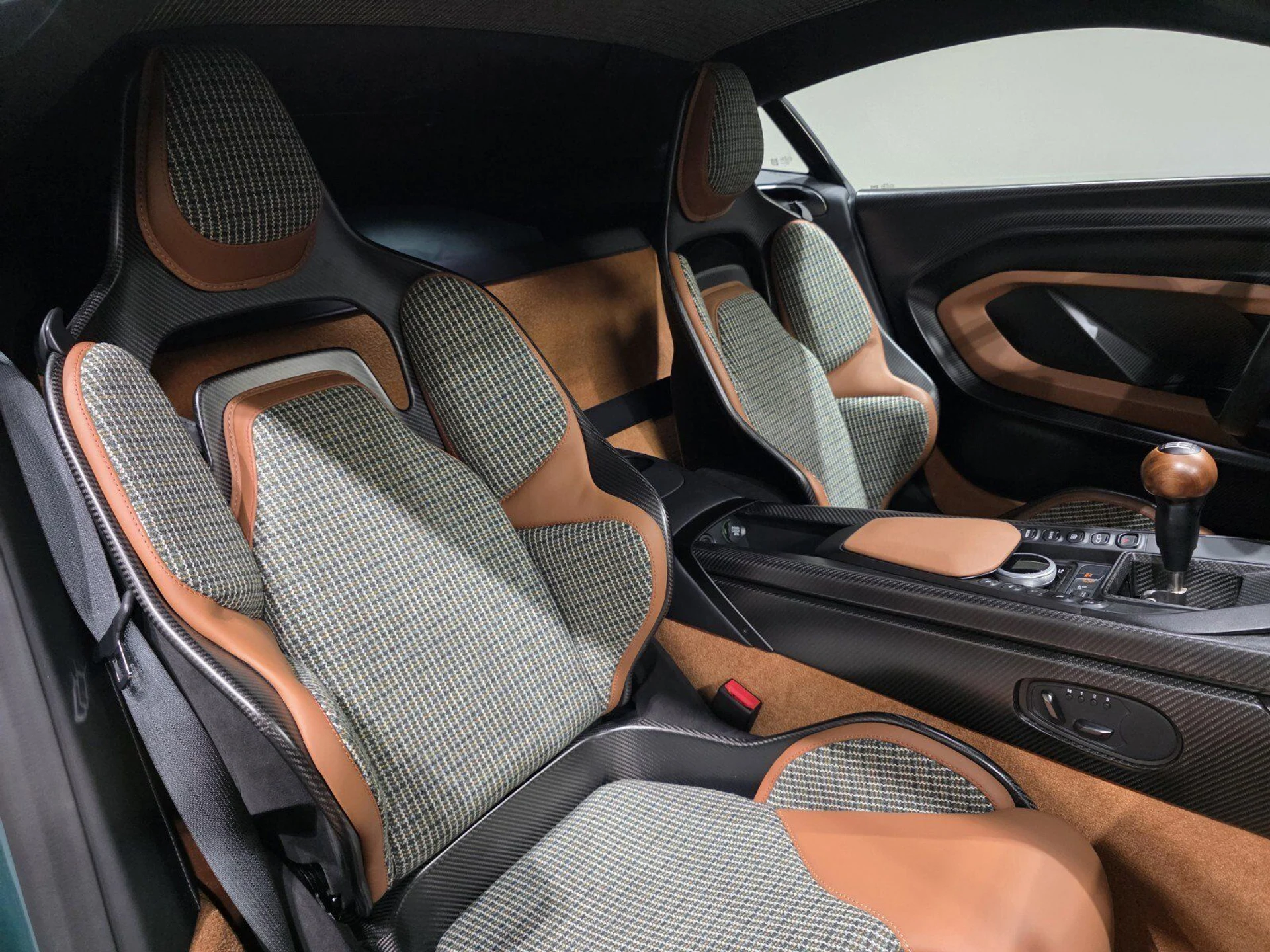 mph025_74568721_6a85ca9d8f2f3e258bc9905d5af774ca_44bf96906b