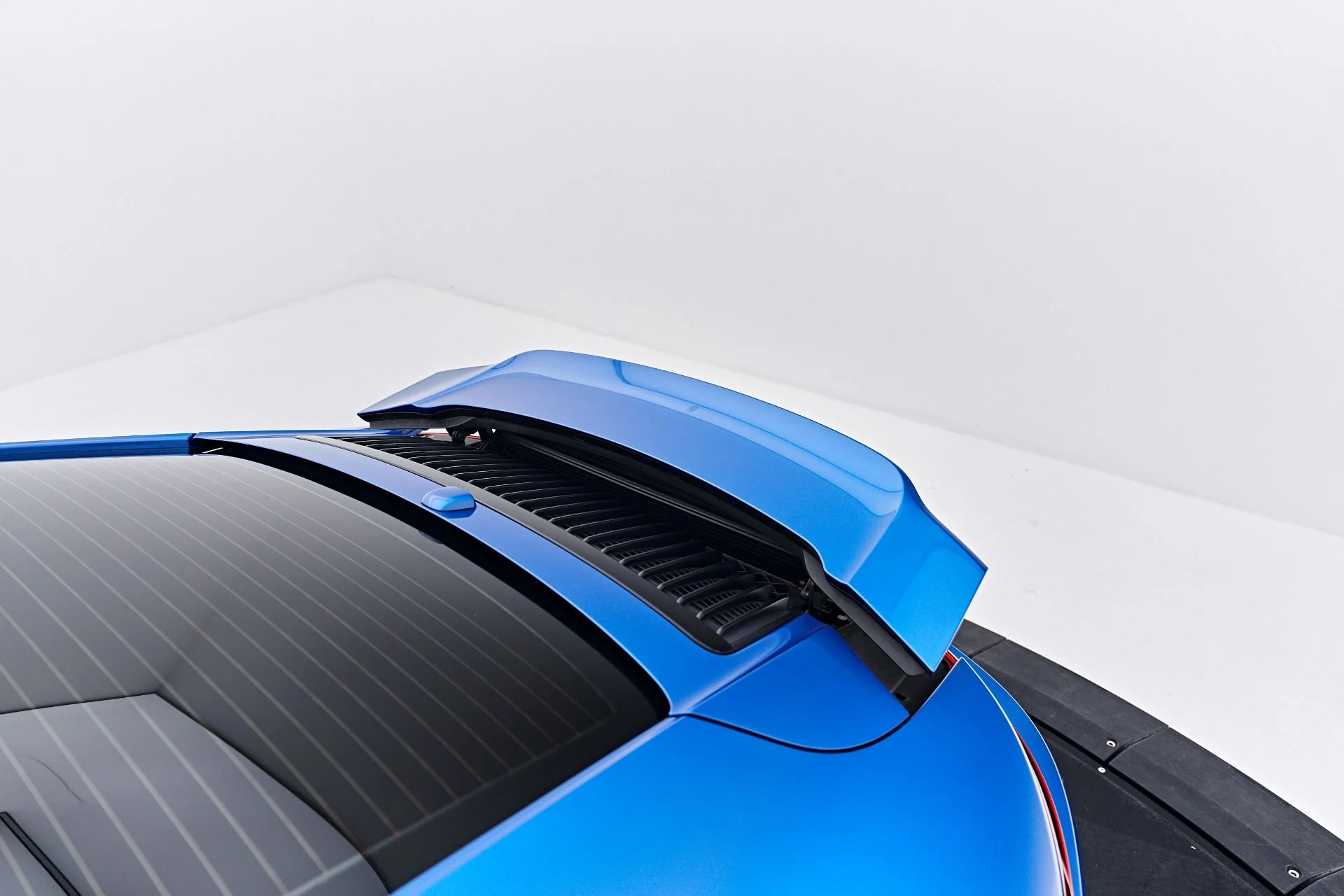 mph025_747897436_Used_2017_Porsche_911_Carrera_GTS_1791854085_dcb35422f3