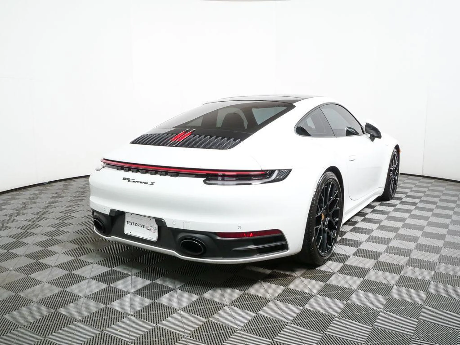 mph025_749402838_Gfg_Uis_W_Kz_Dqd_ZZ_Jr_W_I_Fxmfe3_DI_590ac8ee02