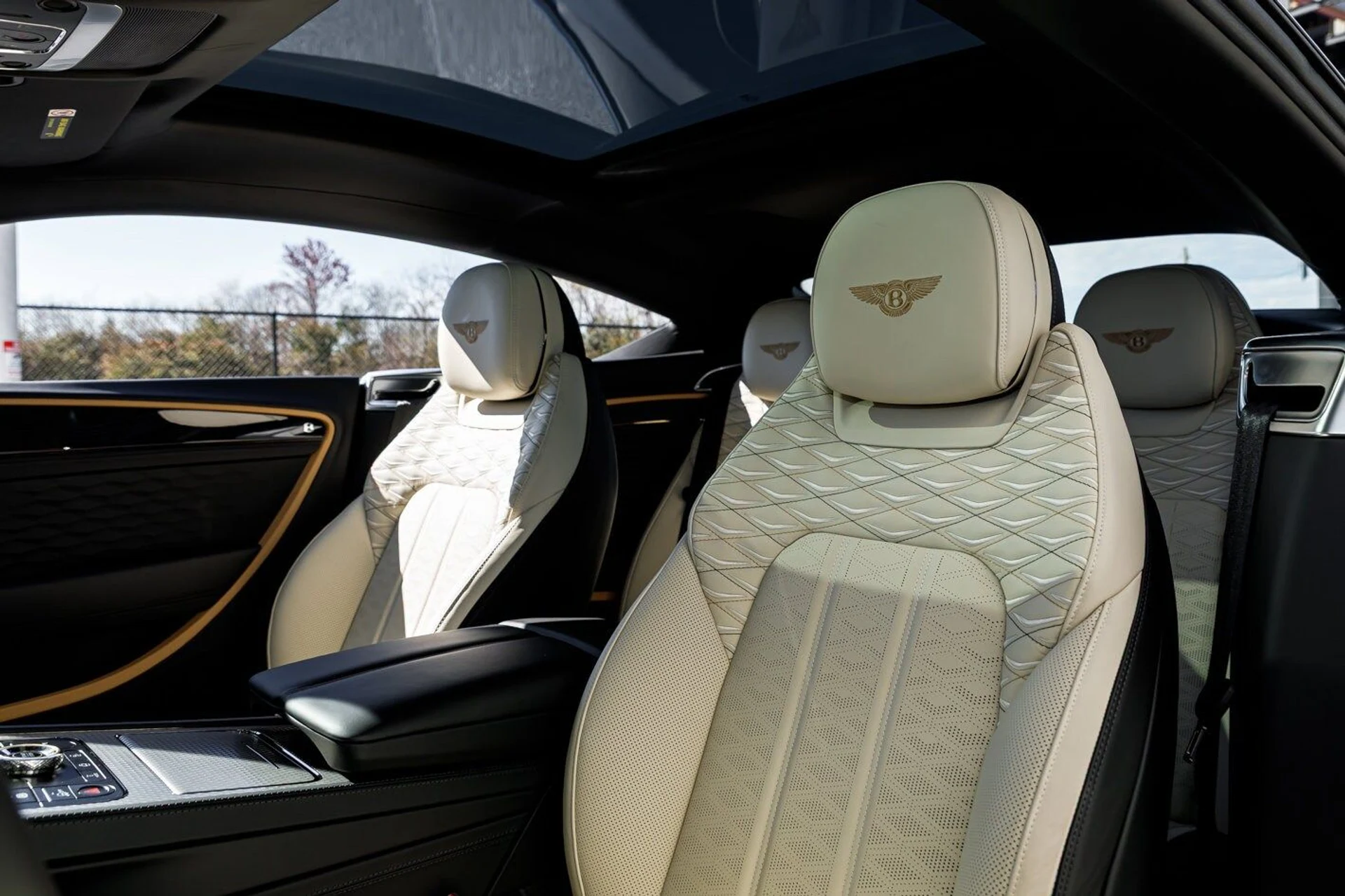 mph025_75153447_a315fe419cc65c72a91846e70e15c229x_32d7ab078e