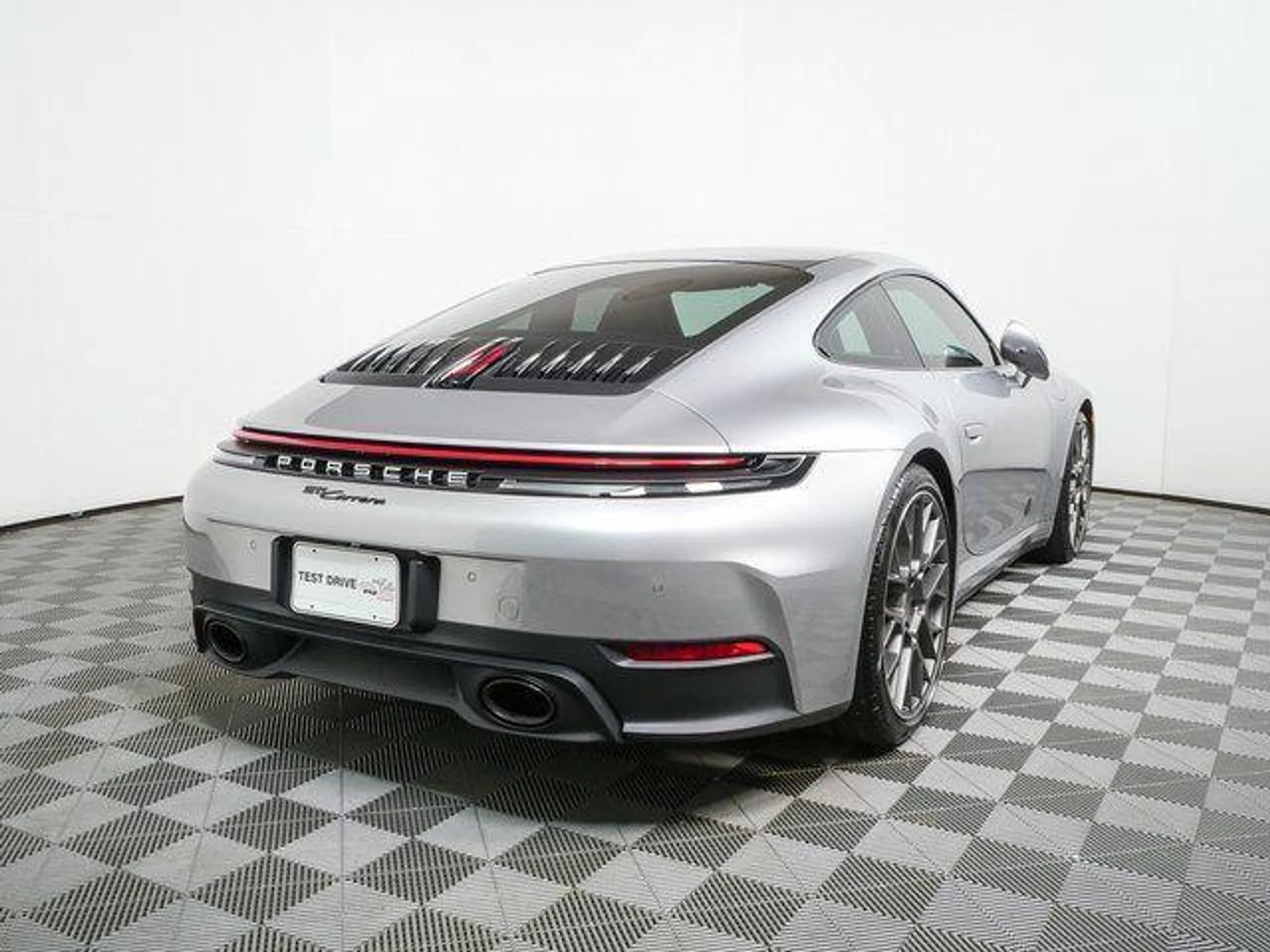 mph025_764560711_yu_BH_j_Pp9_DRGK_Vln_Mbe_BHTP_6_KWI_3a31be8f62