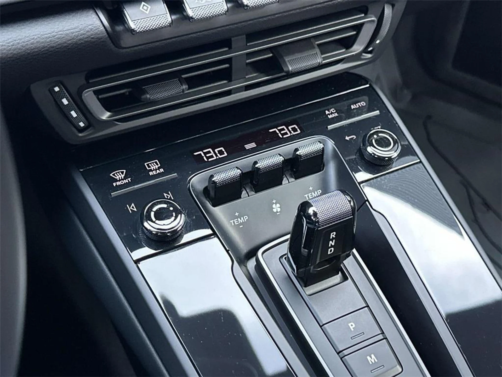 mph025_767834297_Ha_H_Fvo3_K_Vu6gy_Rn_Wh_Cz_F_Vx_m_K8_4665246b3a