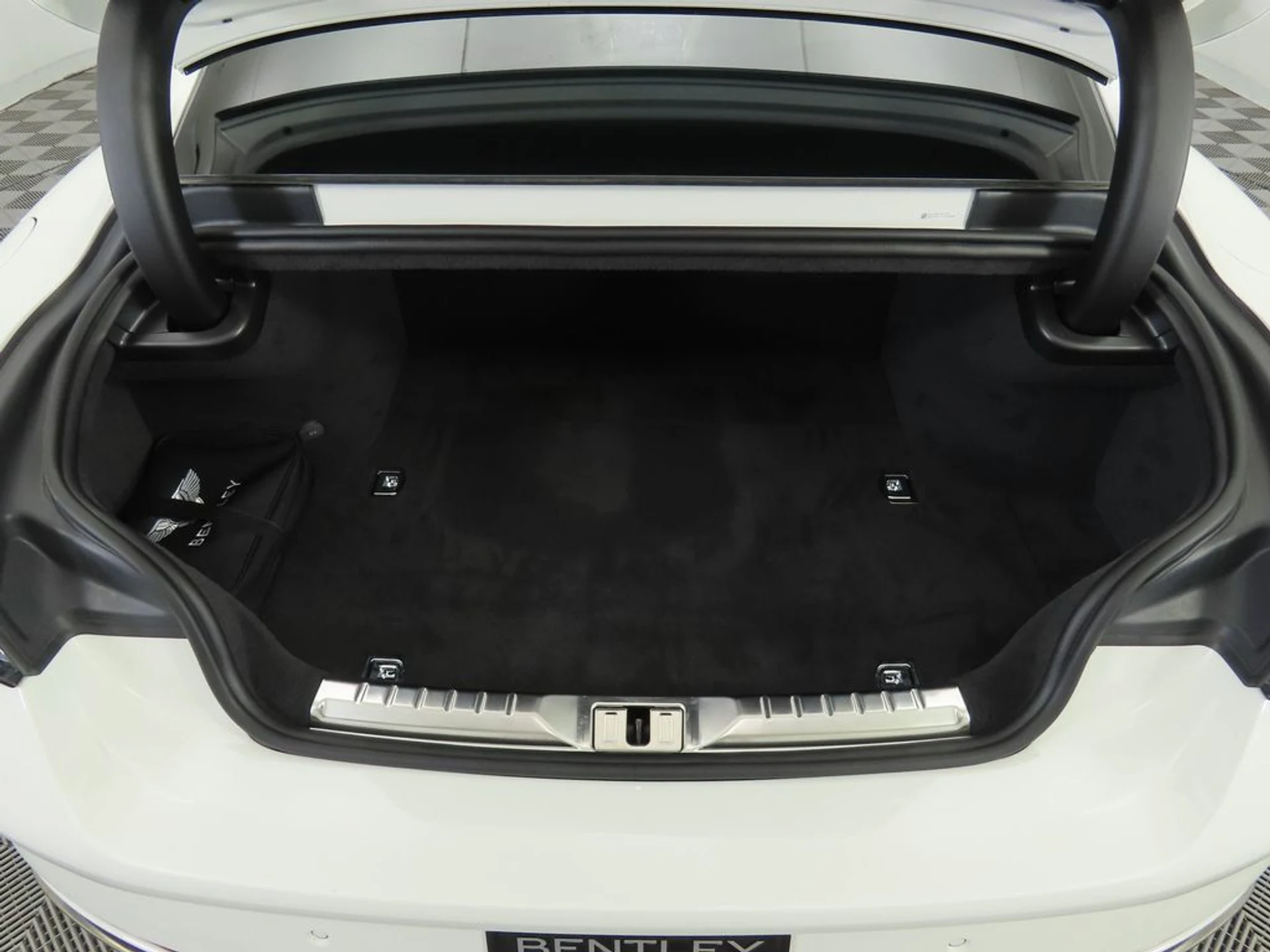 mph025_769314906_new_2025_bentley_continental_gtspeedcoupe_8119_22893102_26_1024_14ad80ff7b