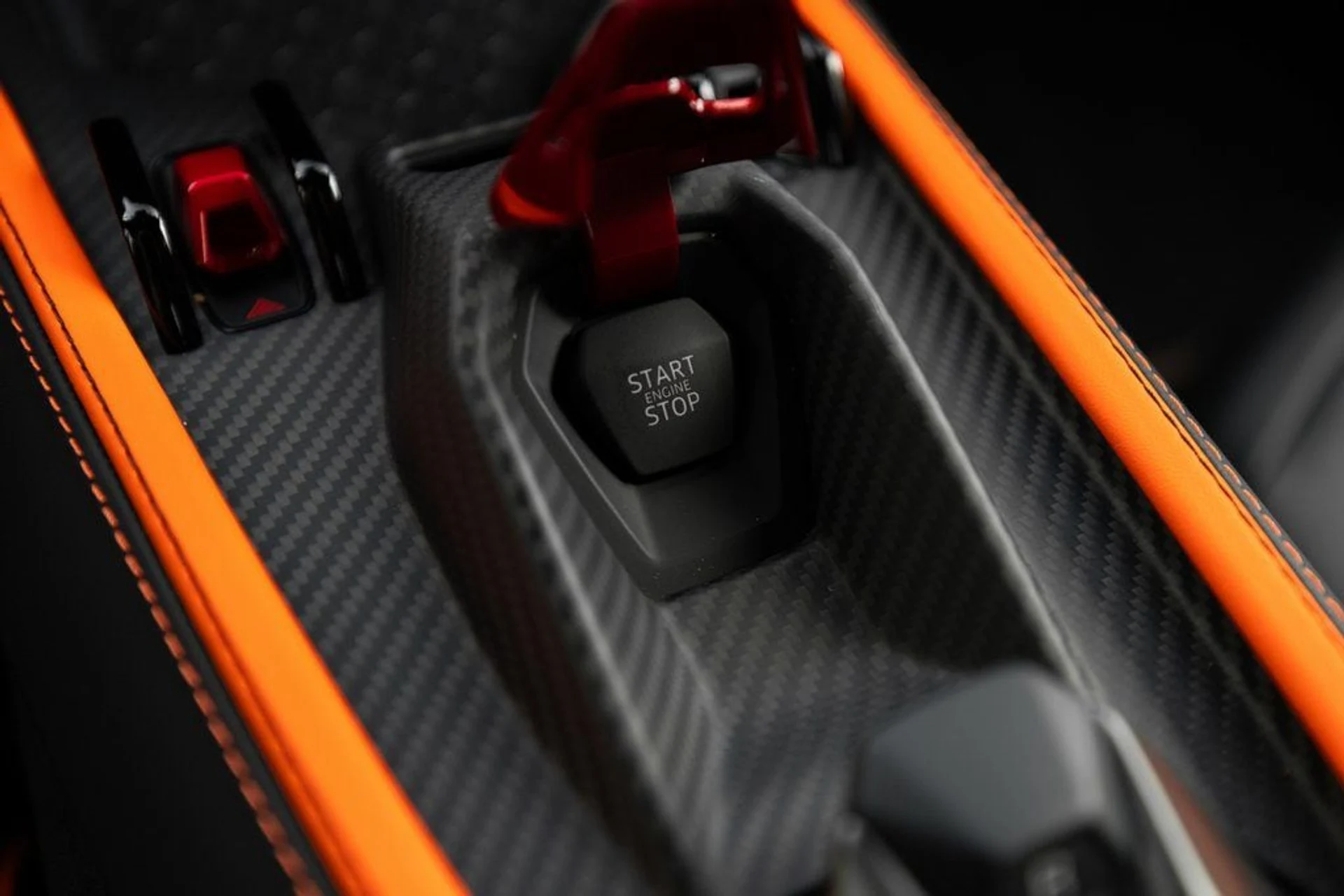 mph025_77035797_81ab0759b506c3efdcba0581d33d3575x_645d383d33