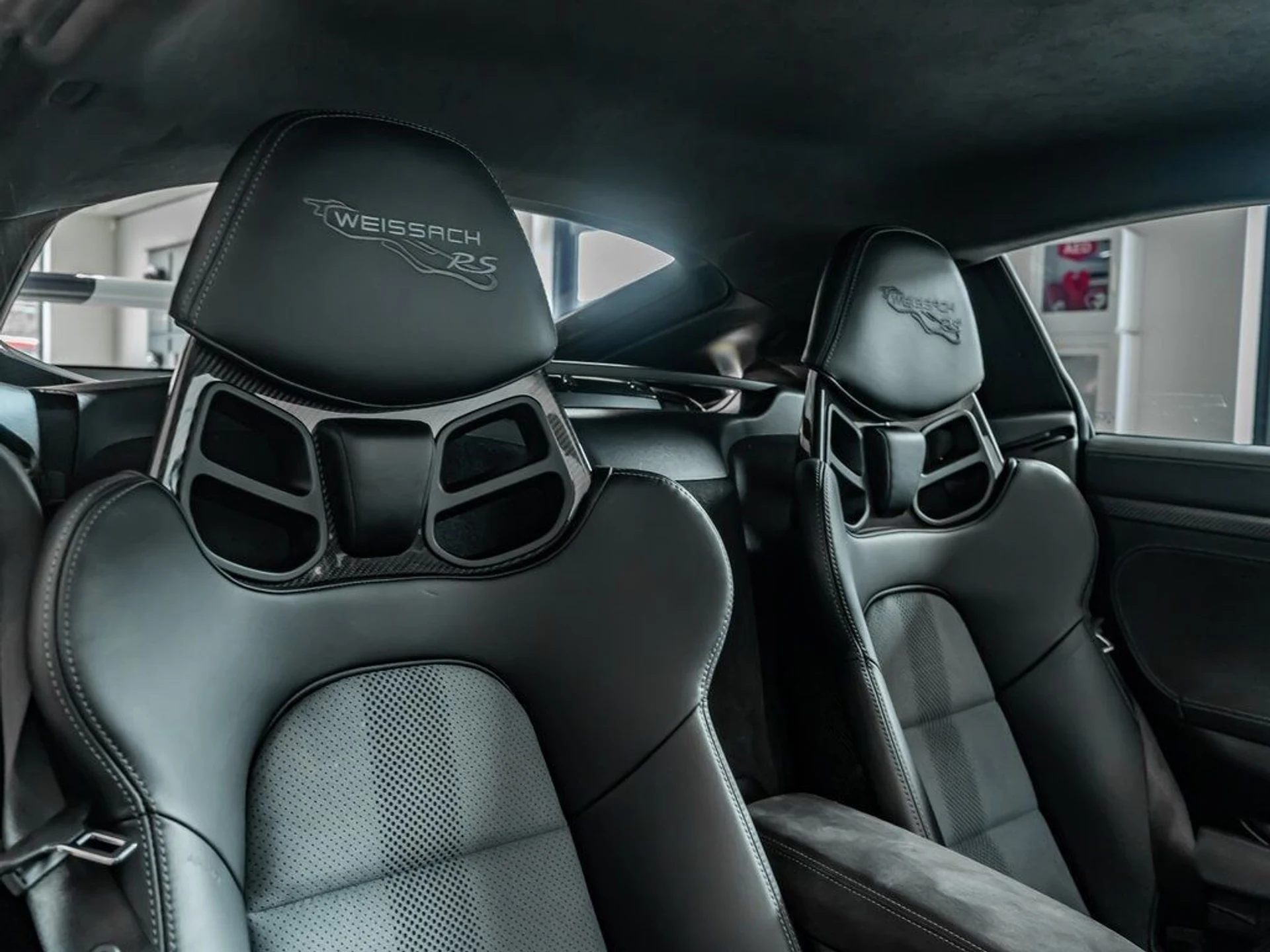 mph025_778124556_e2aaf588ed7ecd0bcc84200c57fbc285_2ee499a960