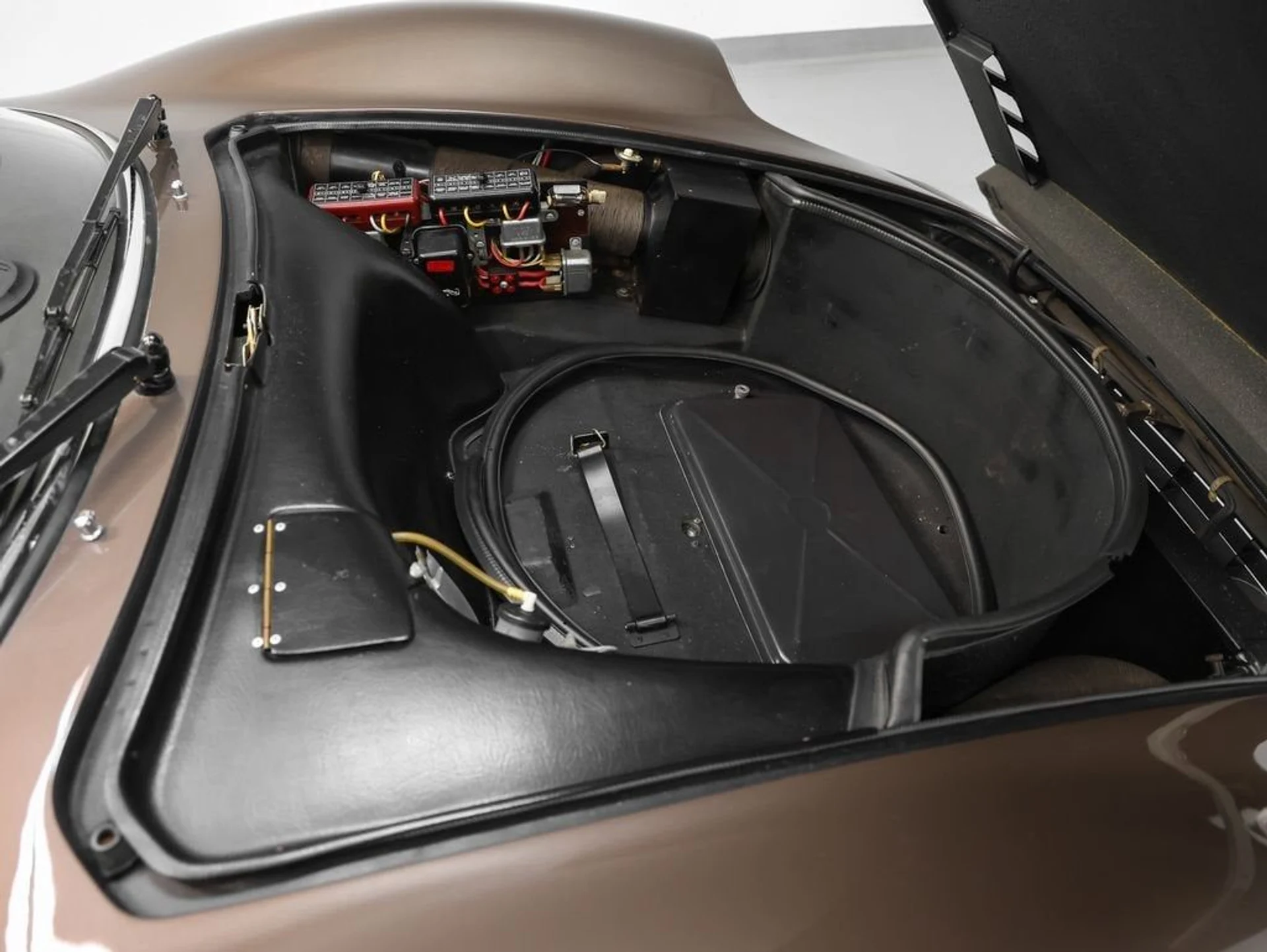 mph025_782312916_26_e588d0139a