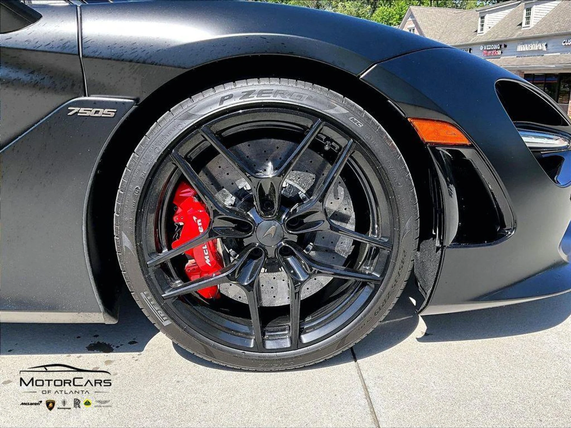 mph025_78236846_u_Cn_Hf_0e0f_NH_Vx_VA_x_Yge_Wq_P_c_de6b60fbe3